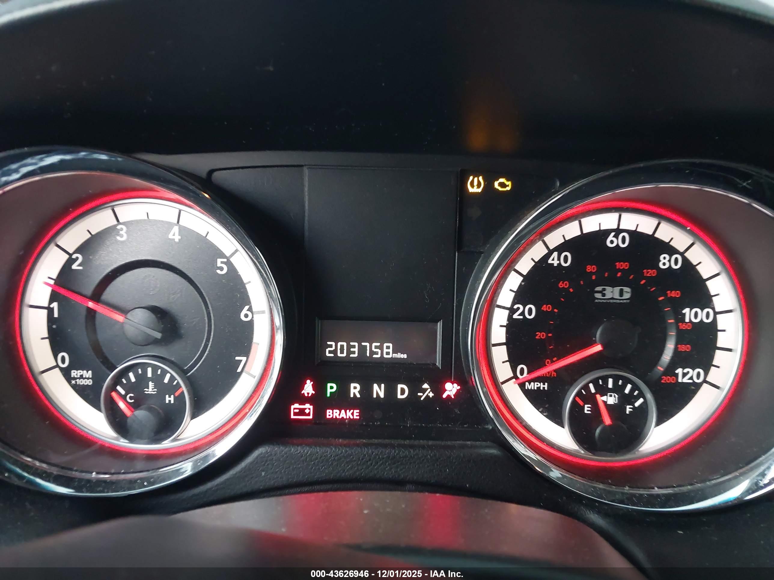 DODGE GRAND image 7