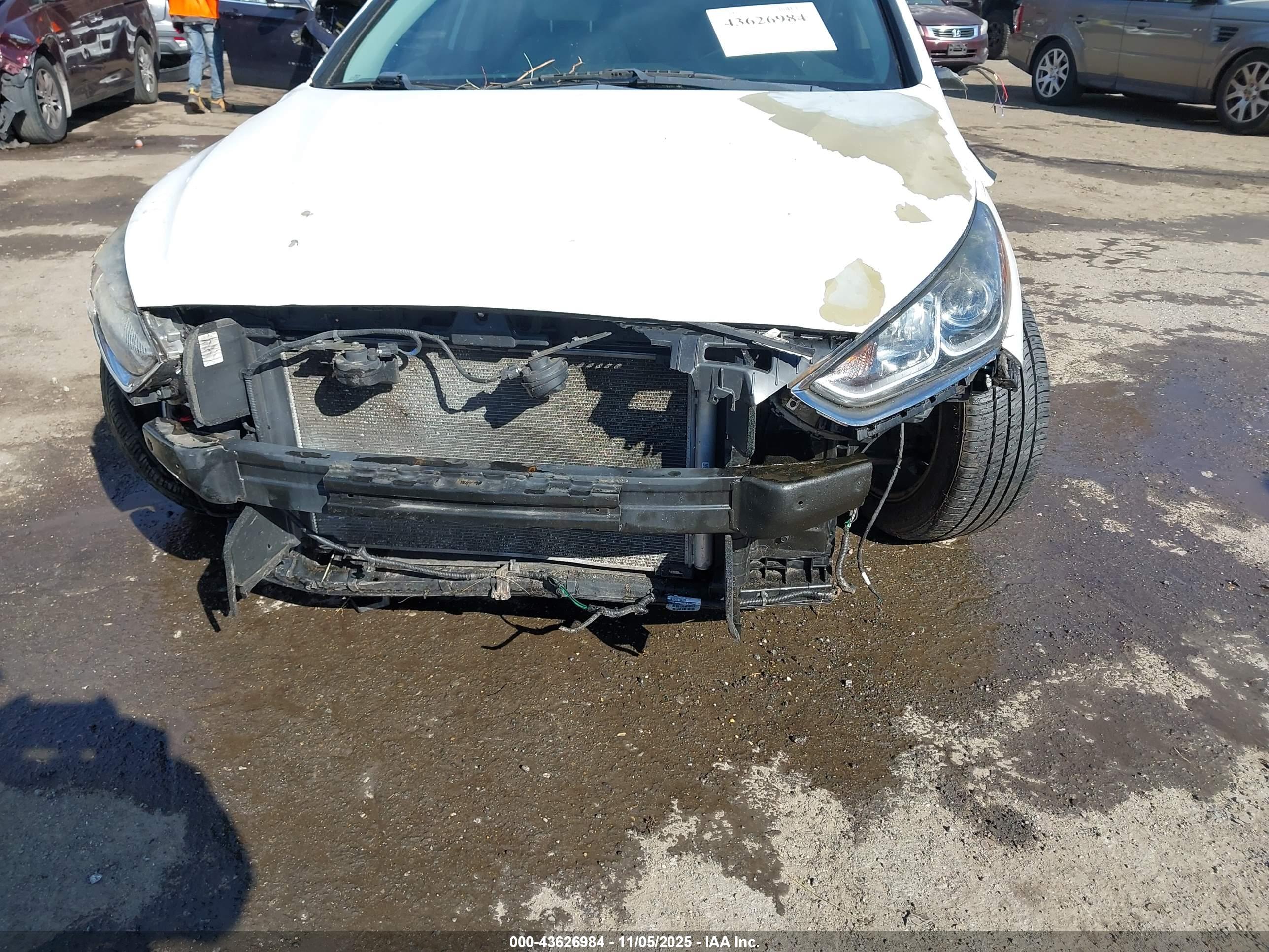 HYUNDAI SONATA image 6