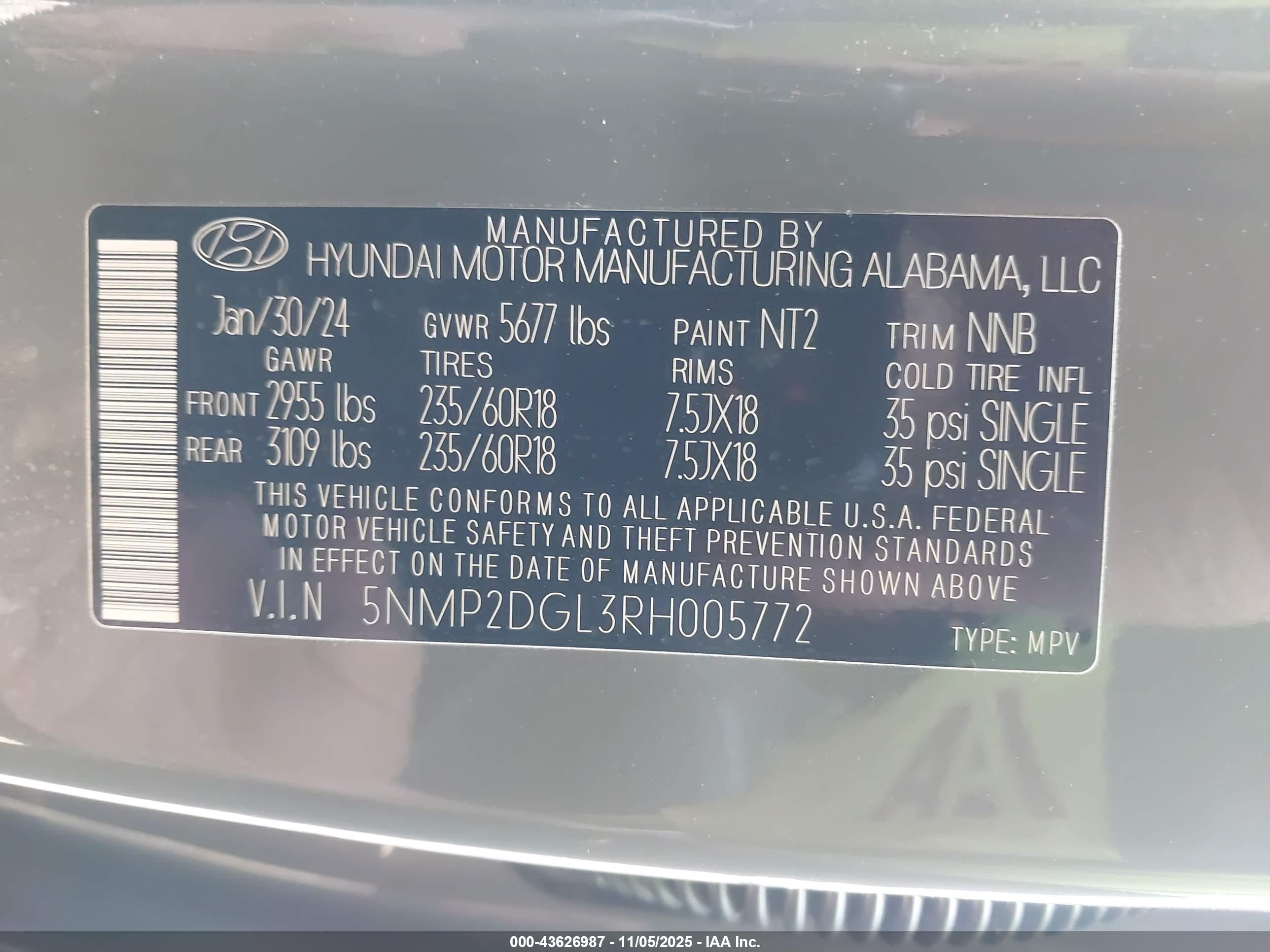 HYUNDAI SANTA image 9