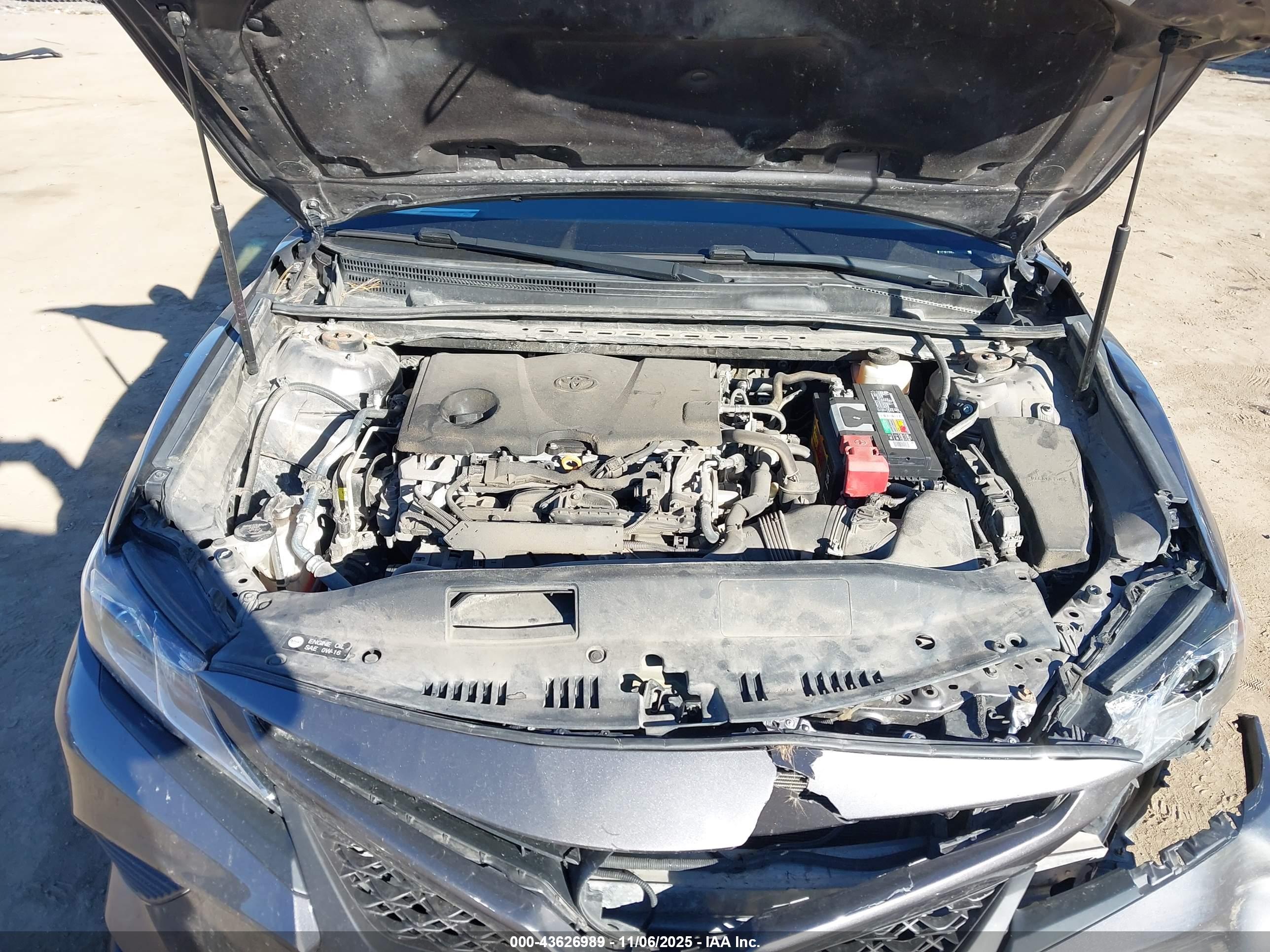 TOYOTA CAMRY image 10