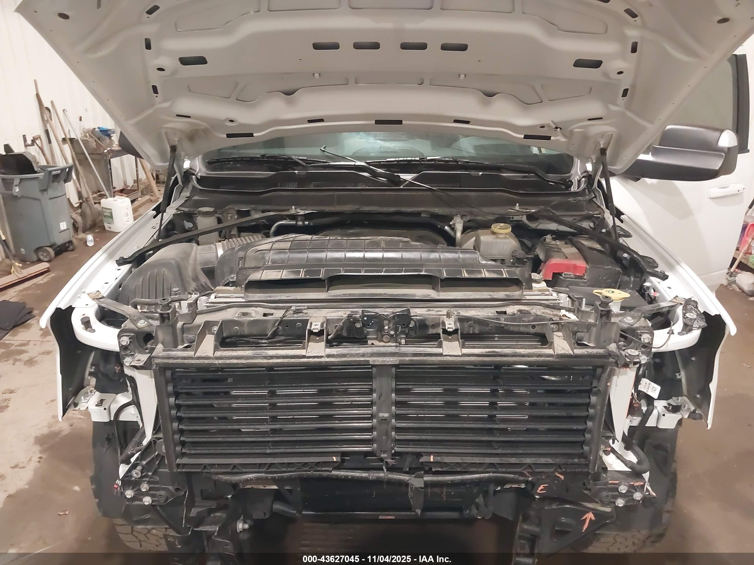 RAM 2500 image 10