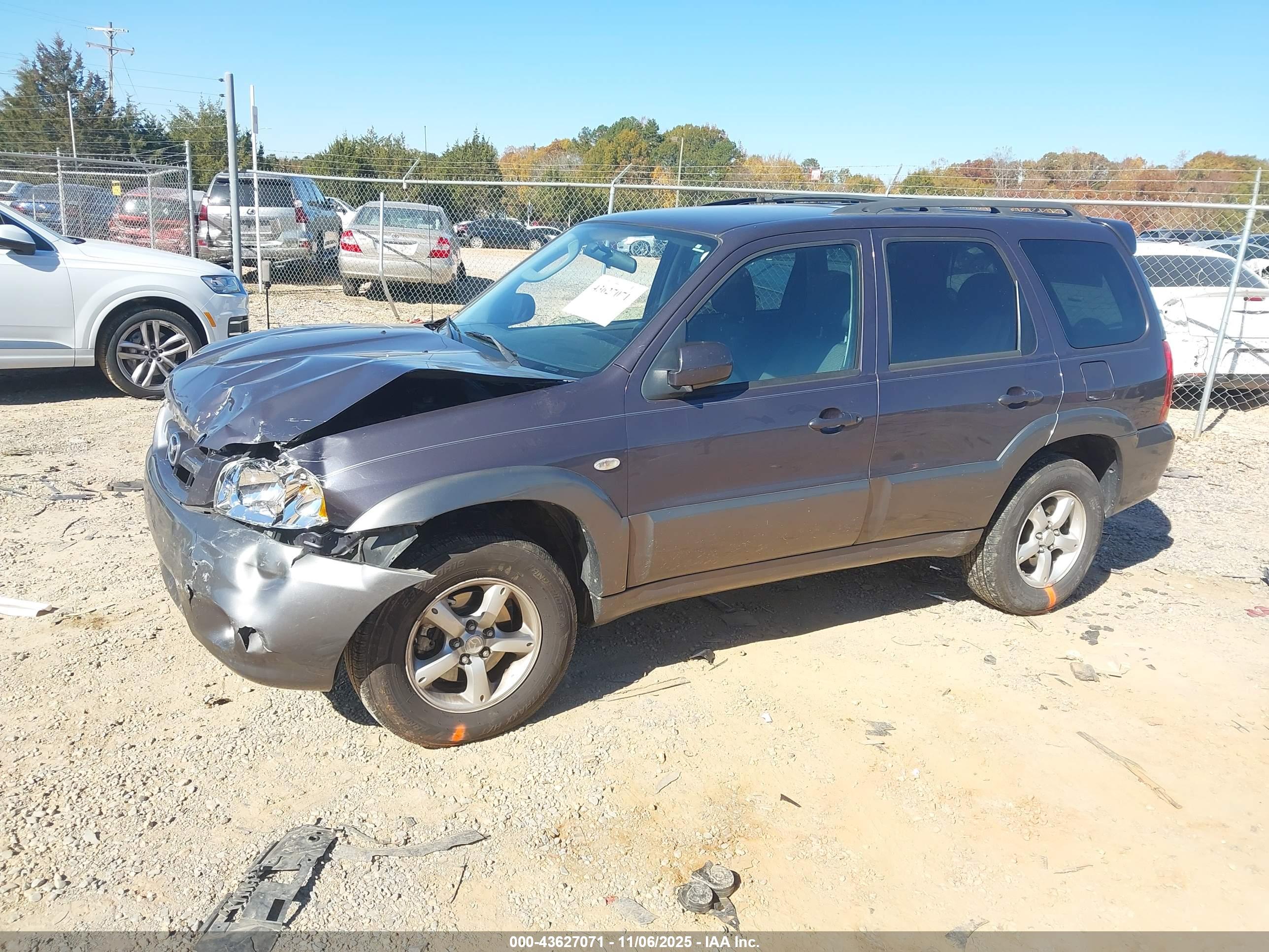 MAZDA TRIBUTE image 2