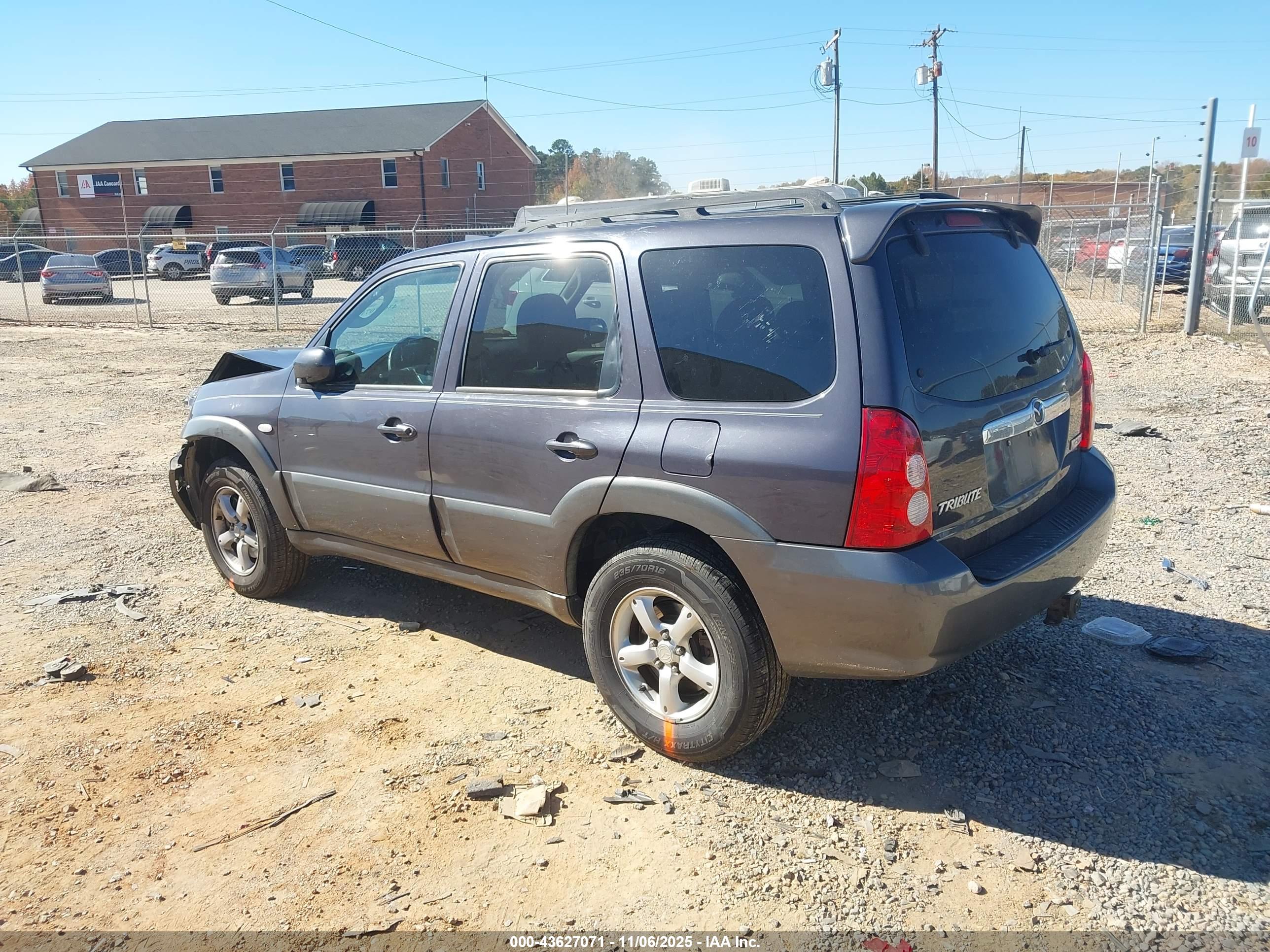 MAZDA TRIBUTE image 3