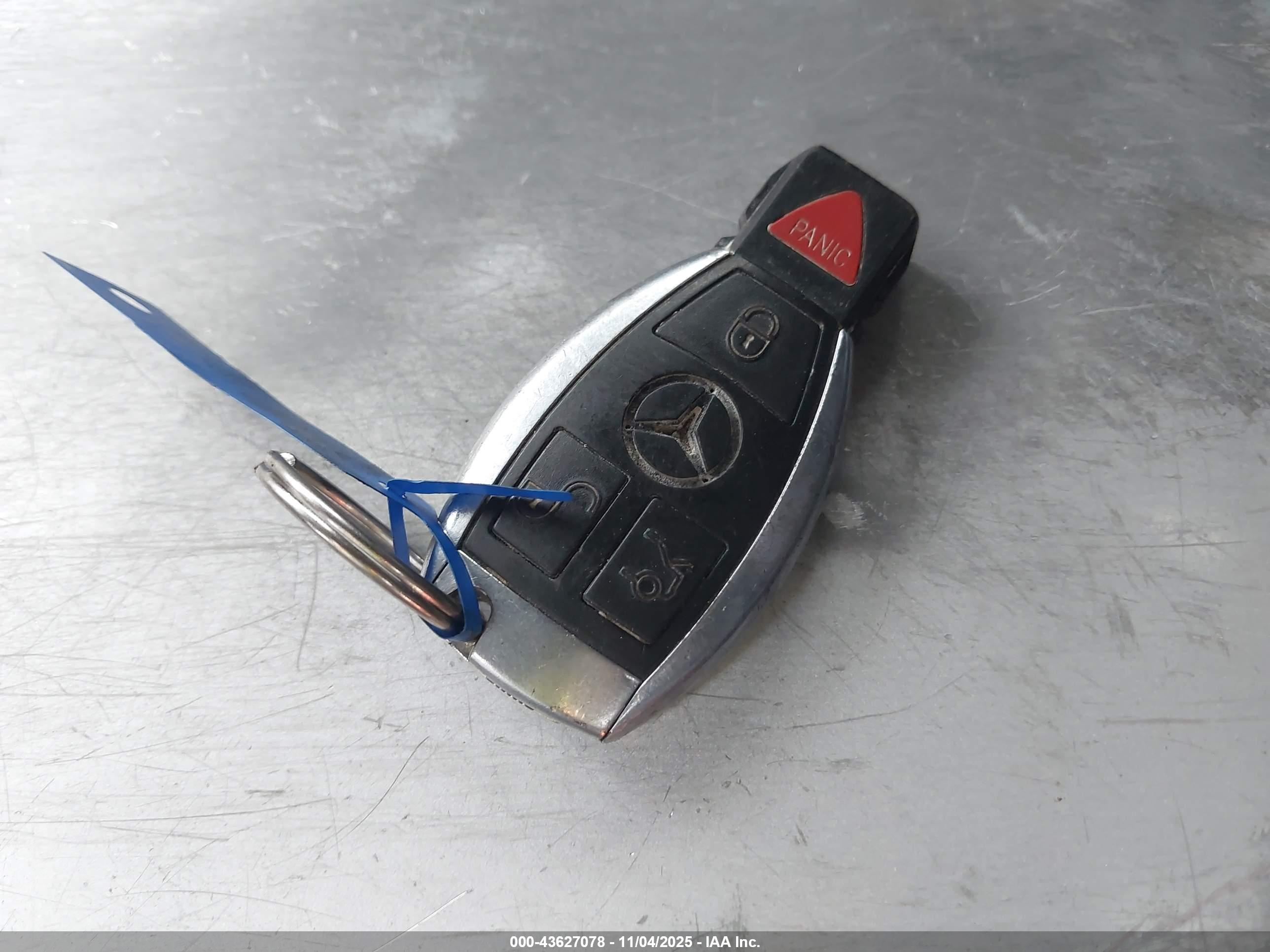 MERCEDES-BENZ CLK image 11