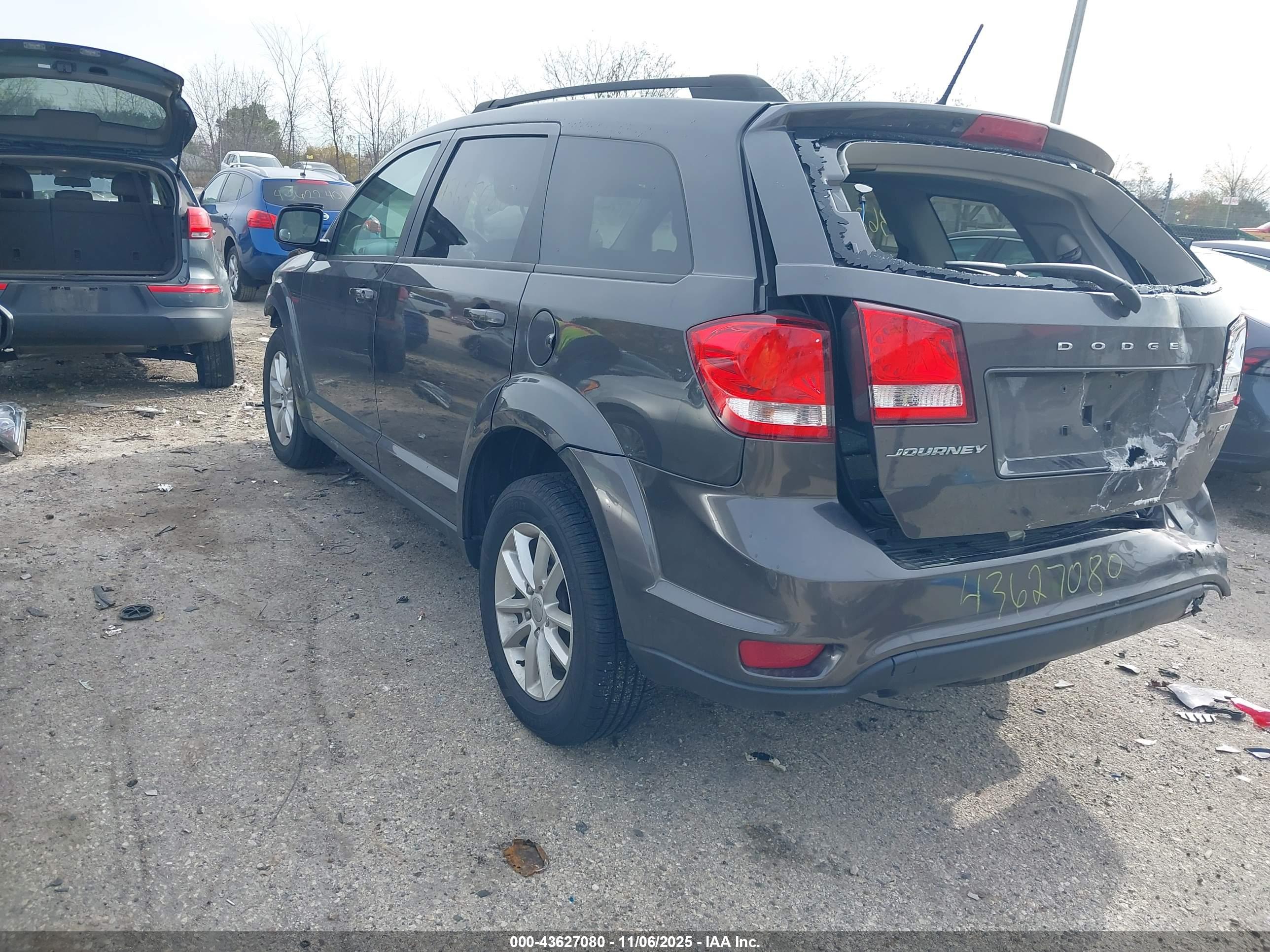 DODGE JOURNEY image 3