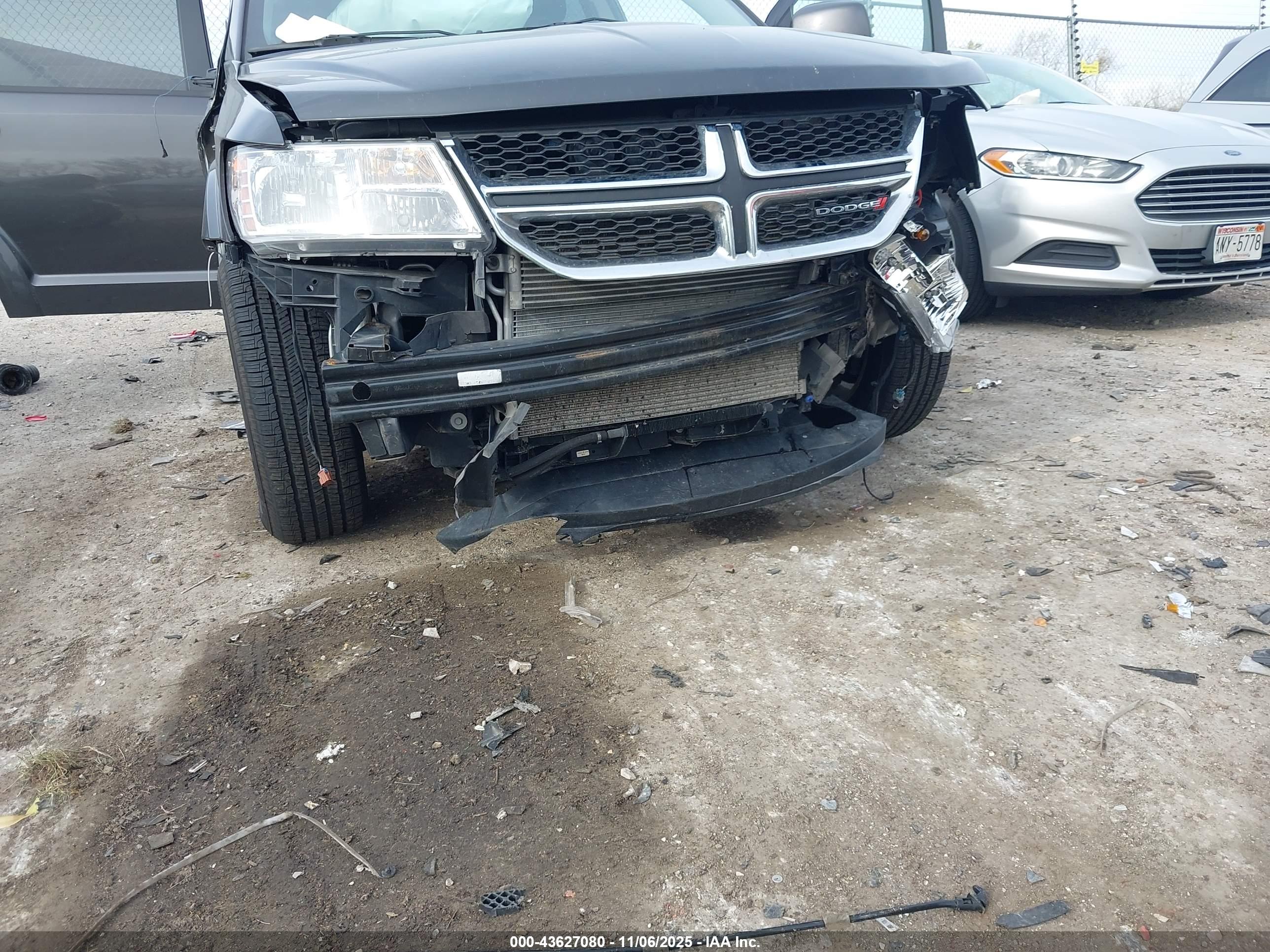 DODGE JOURNEY image 6