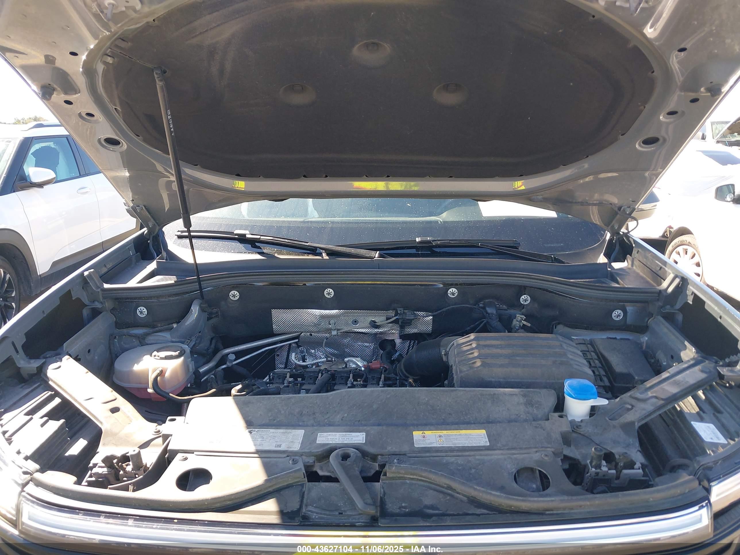 VOLKSWAGEN ATLAS image 10
