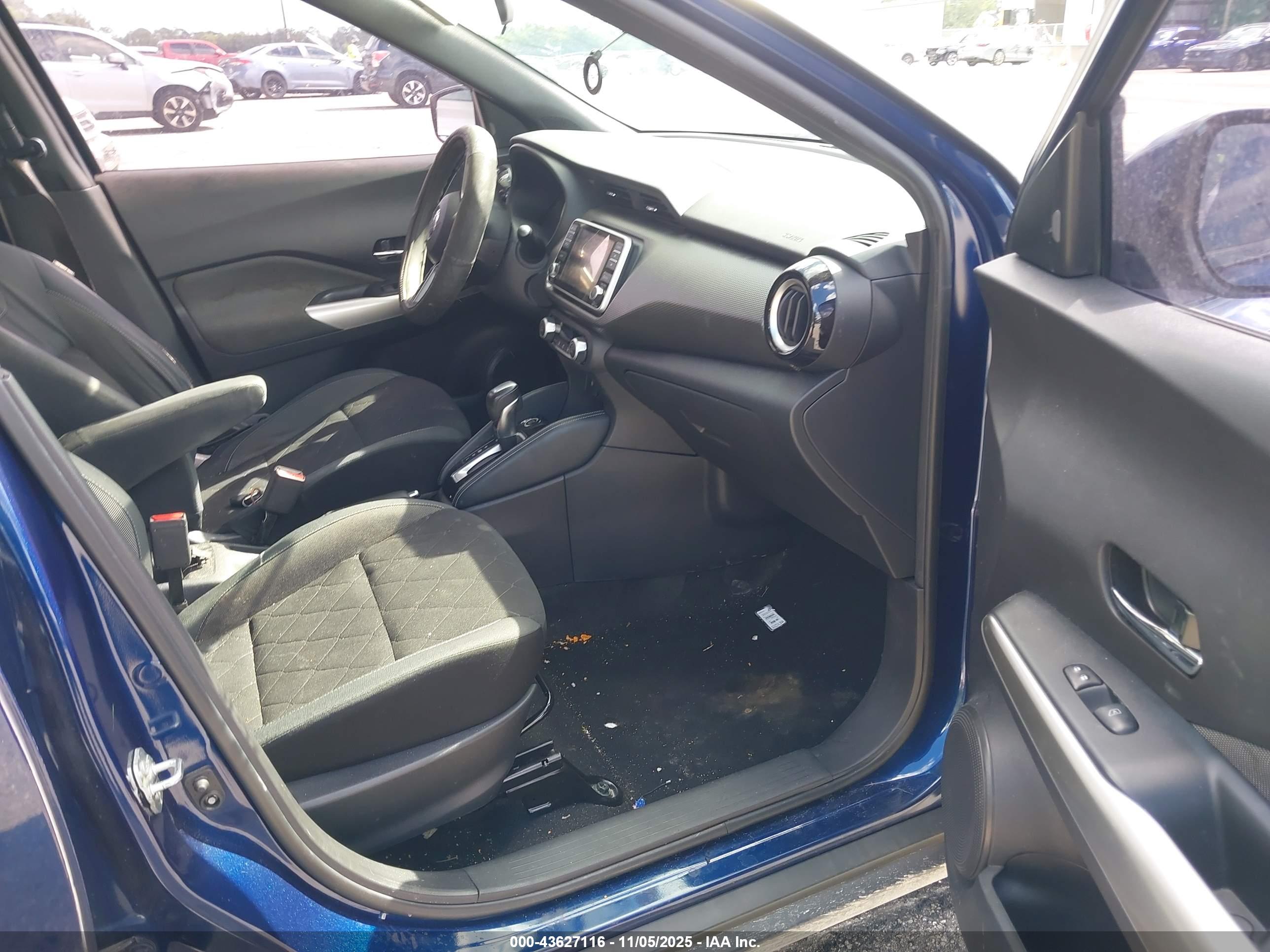 NISSAN KICKS image 5
