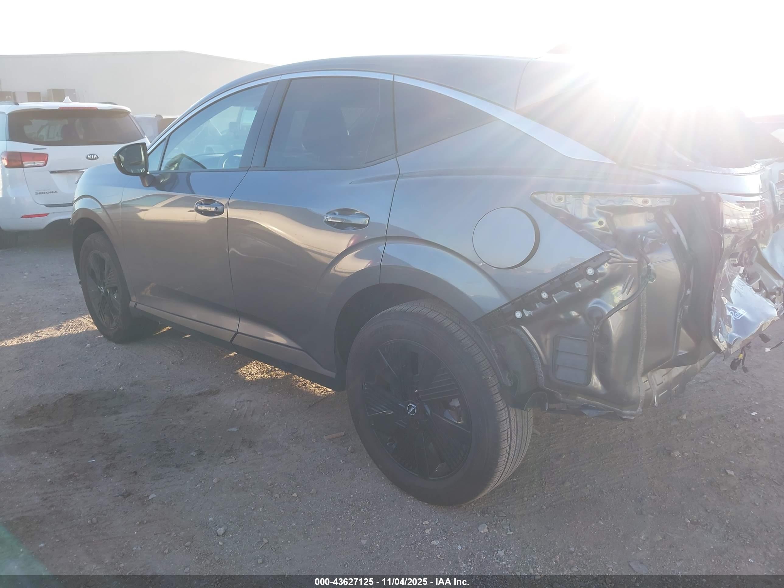 NISSAN MURANO image 3