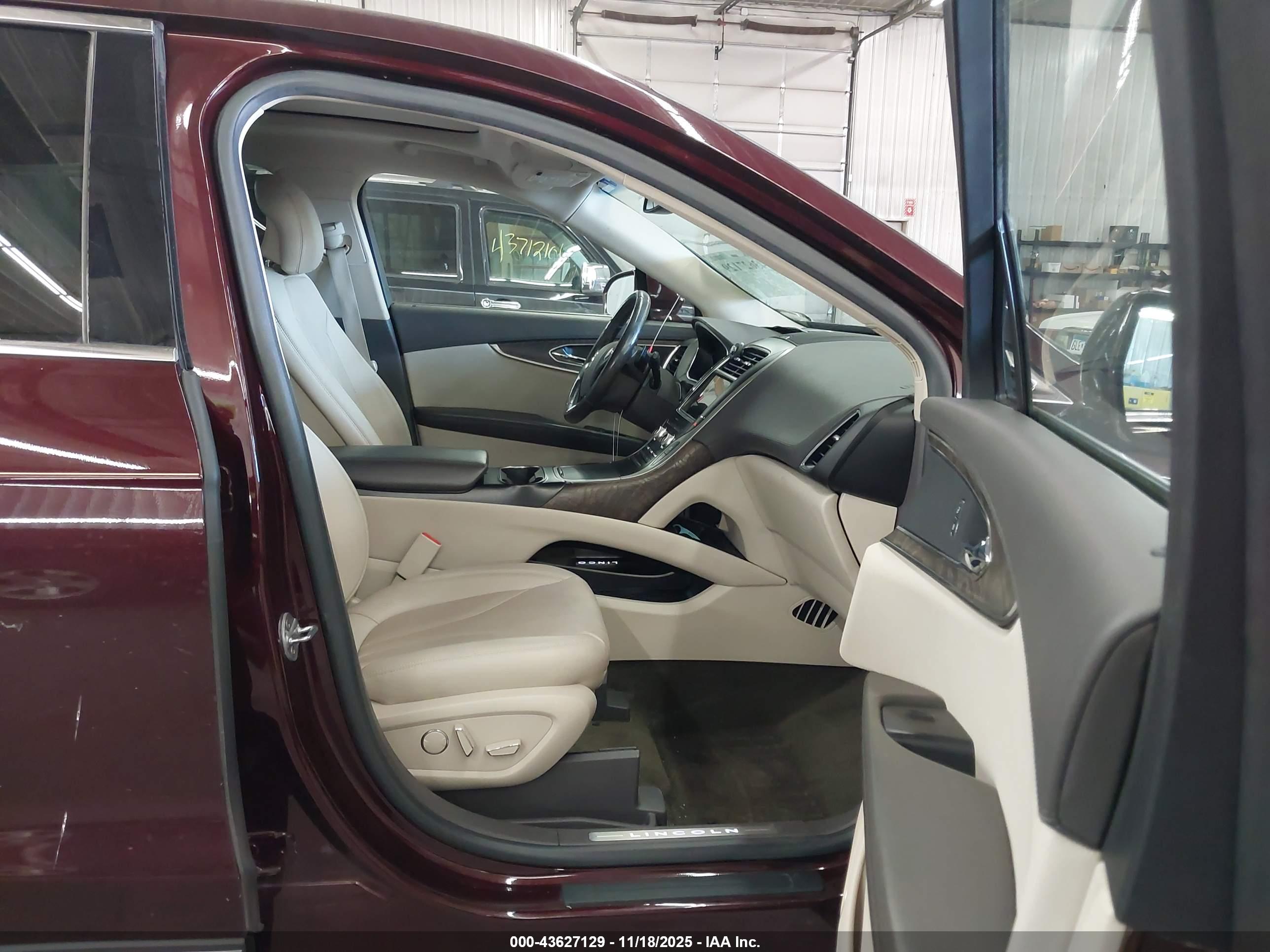 LINCOLN MKX image 5
