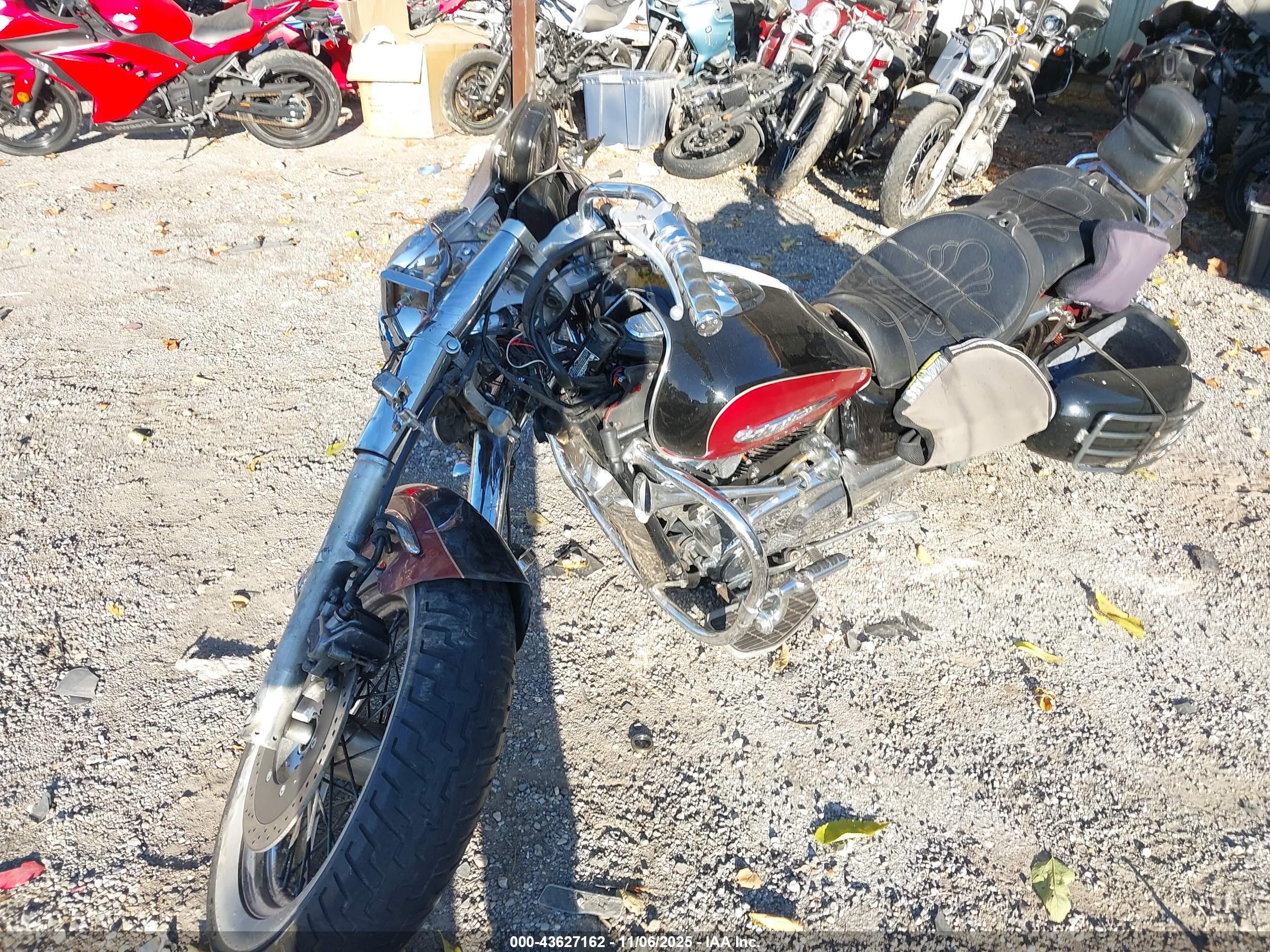 HONDA VT1100 image 2