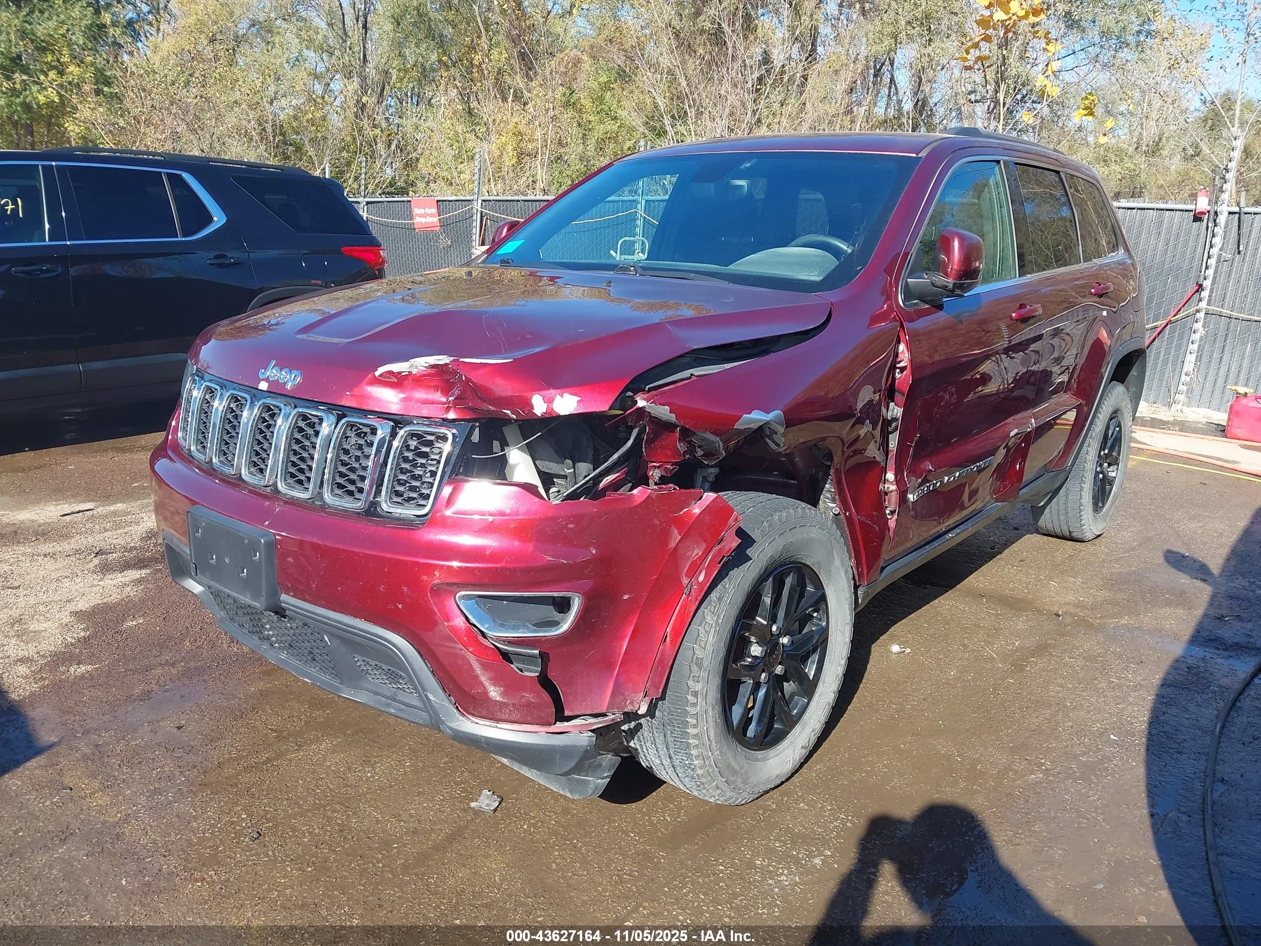 JEEP GRAND image 2