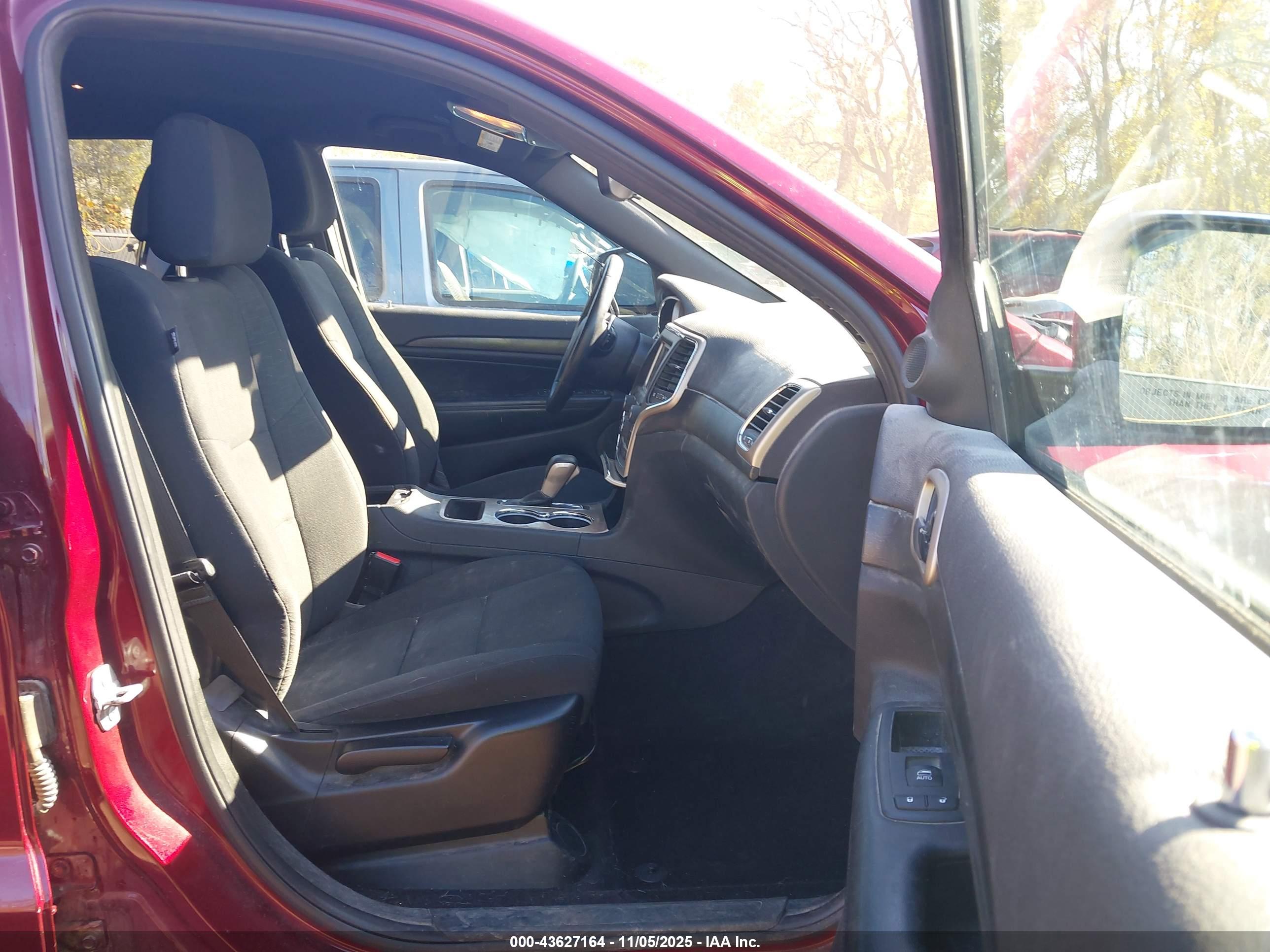 JEEP GRAND image 5