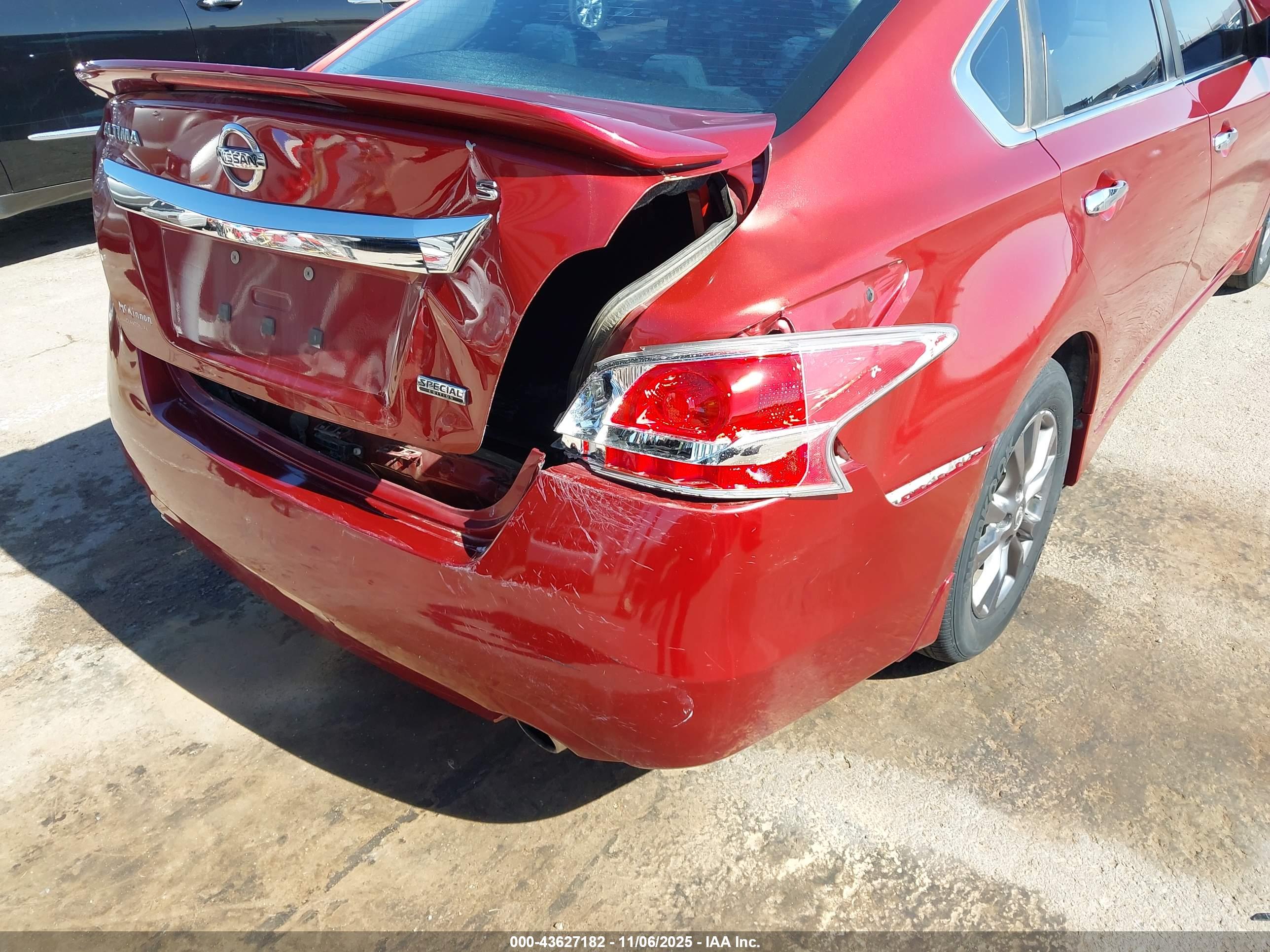 NISSAN ALTIMA image 6