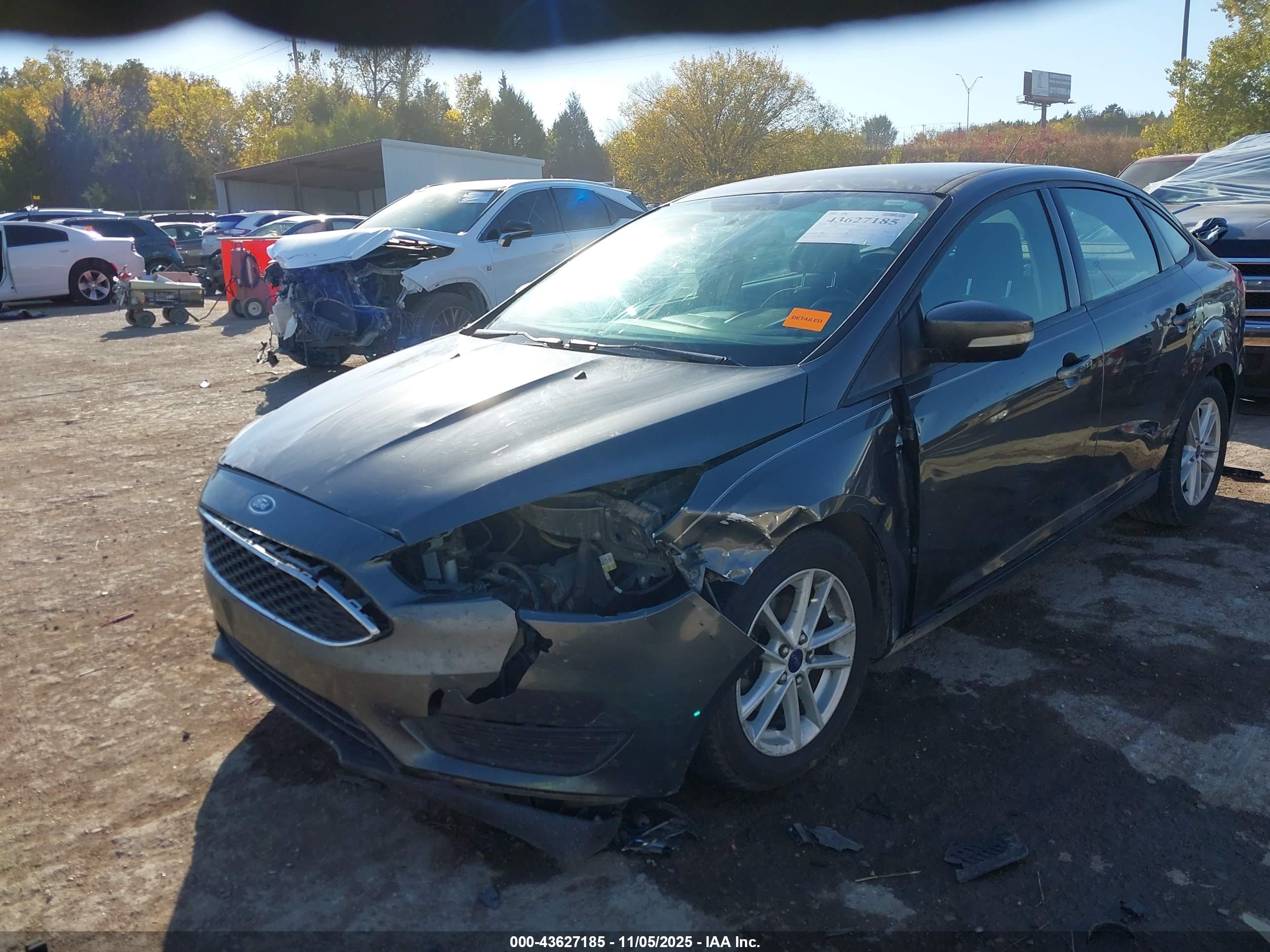 FORD FOCUS image 6