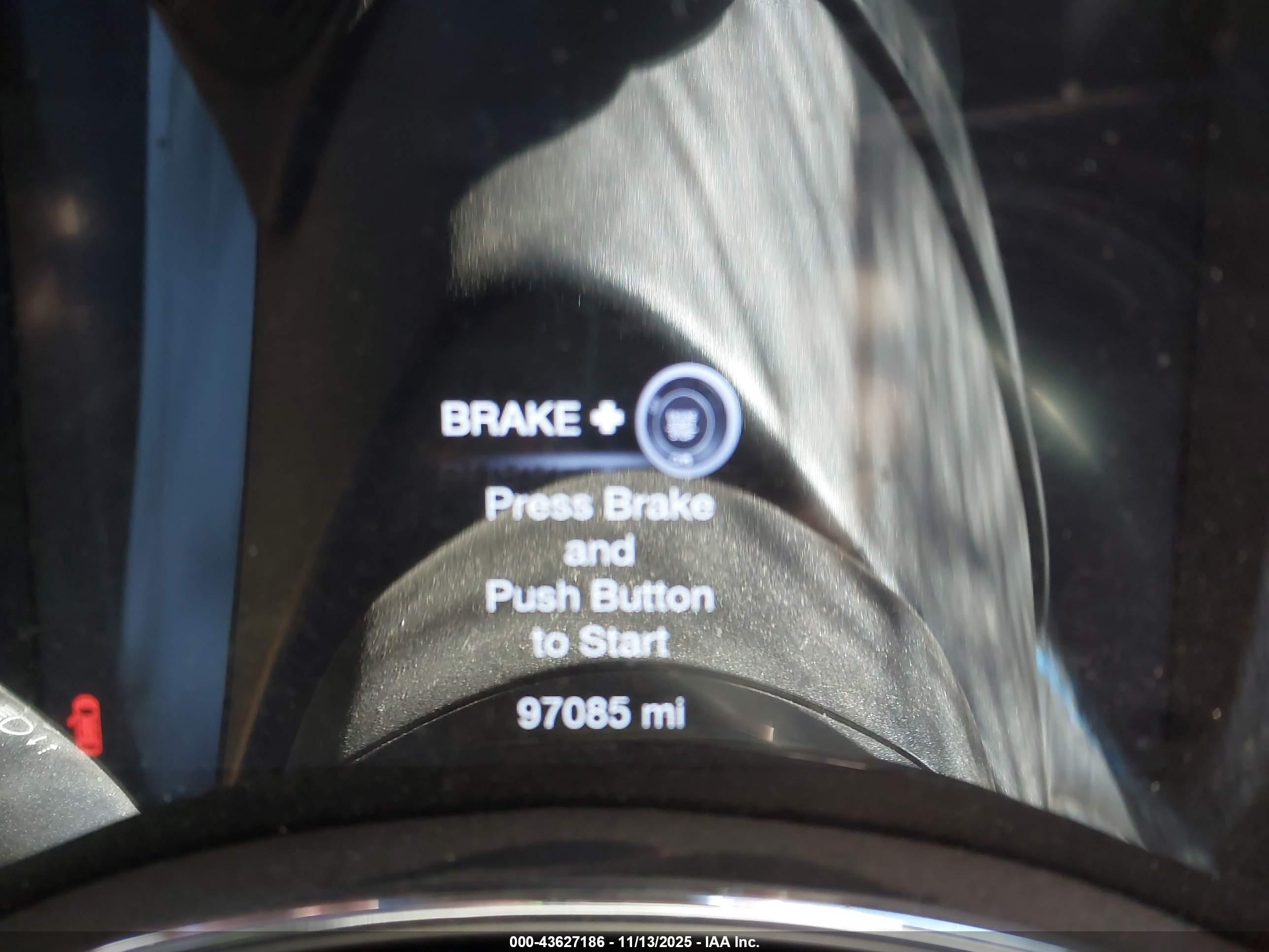 JEEP GRAND image 7