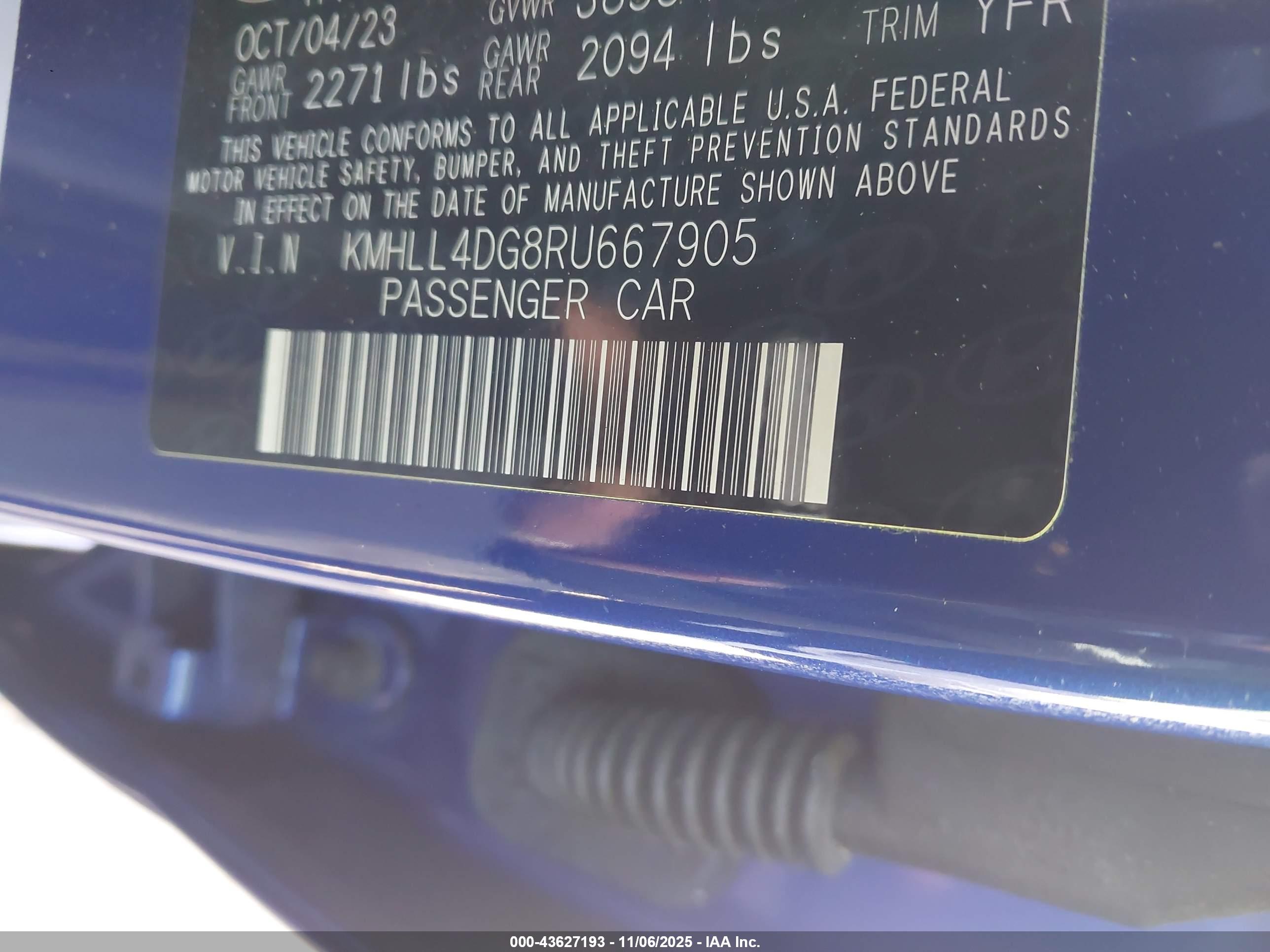 HYUNDAI ELANTRA image 9