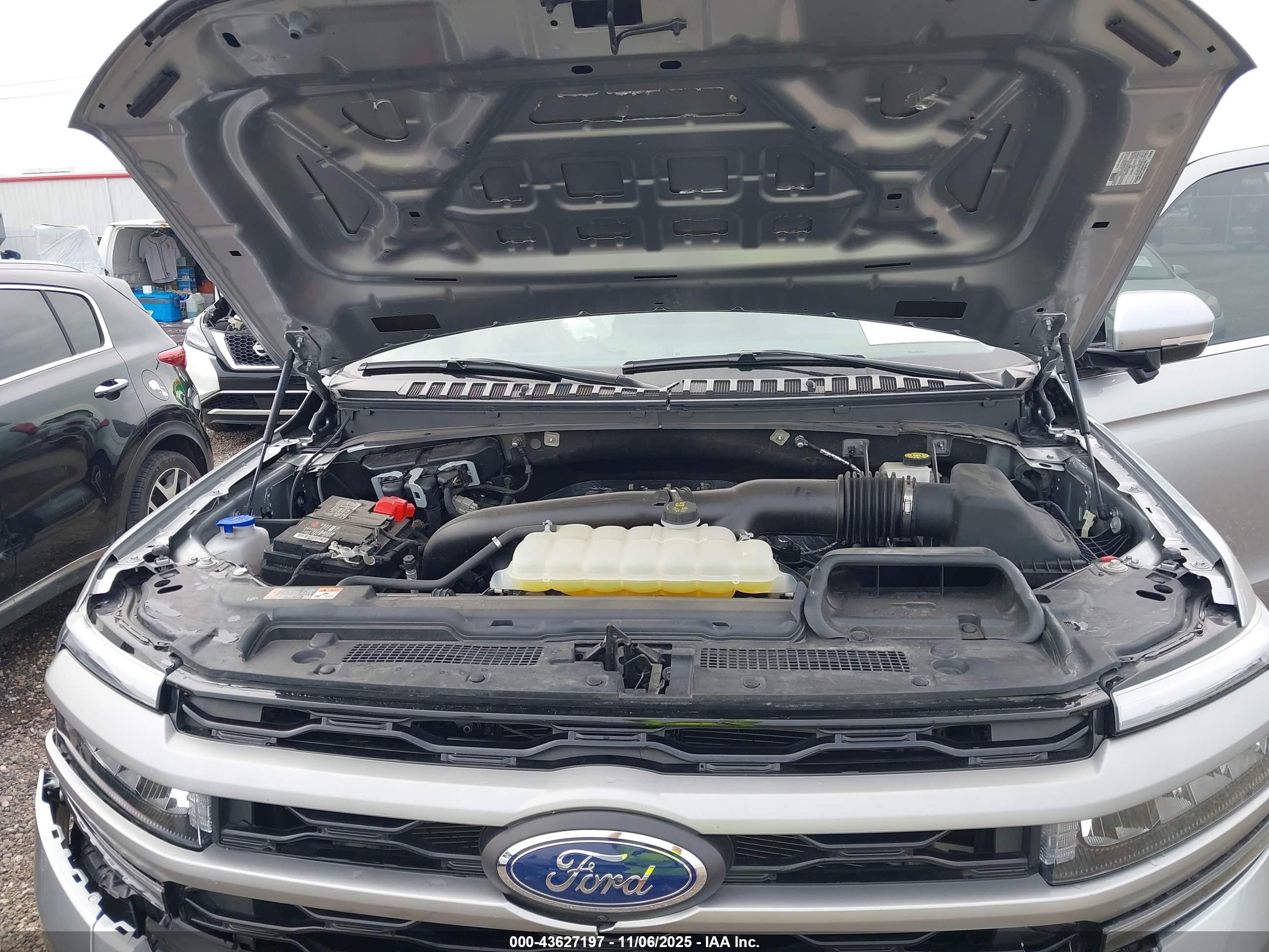 FORD EXPEDITION image 10