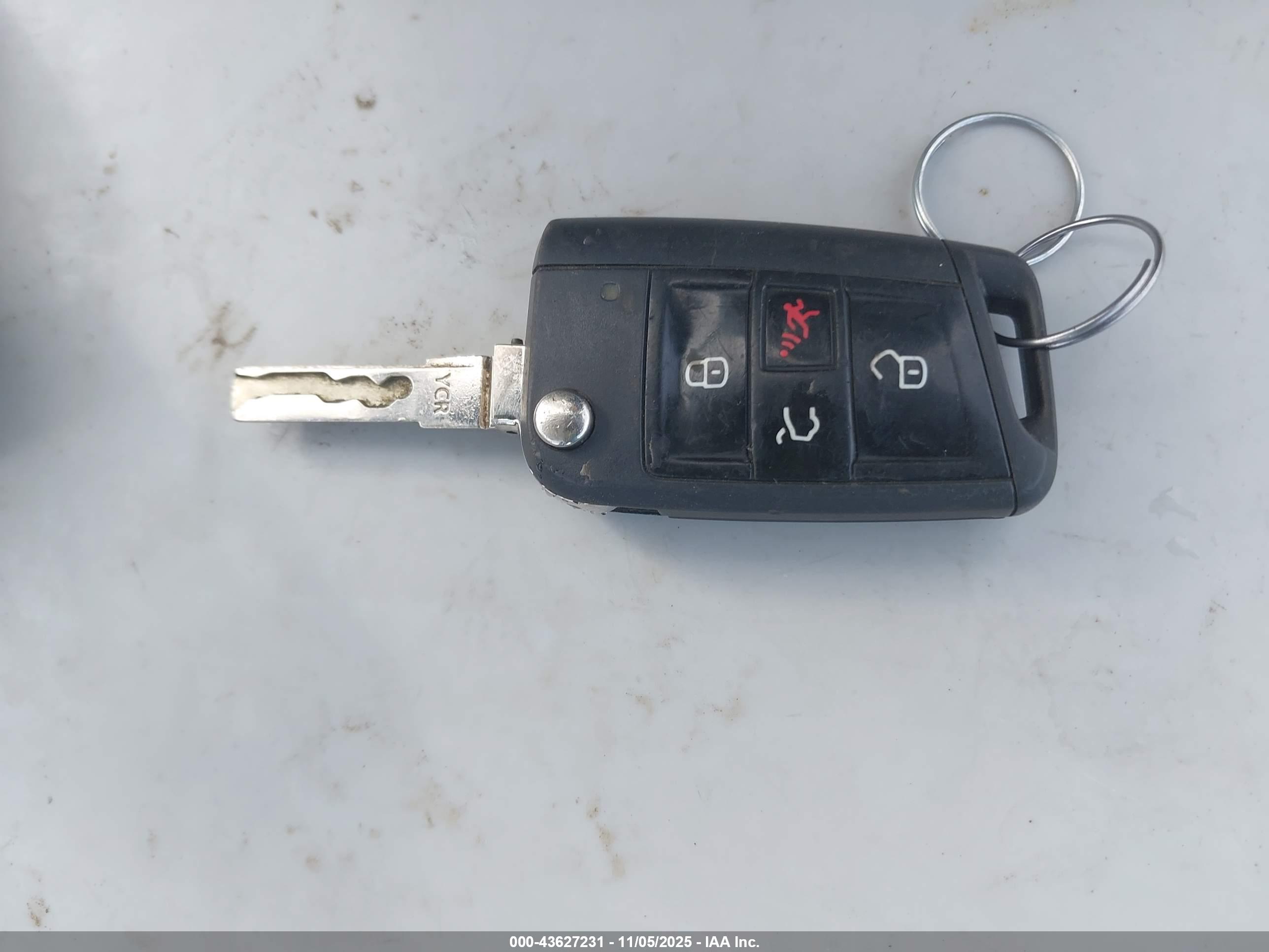 VOLKSWAGEN GOLF image 11