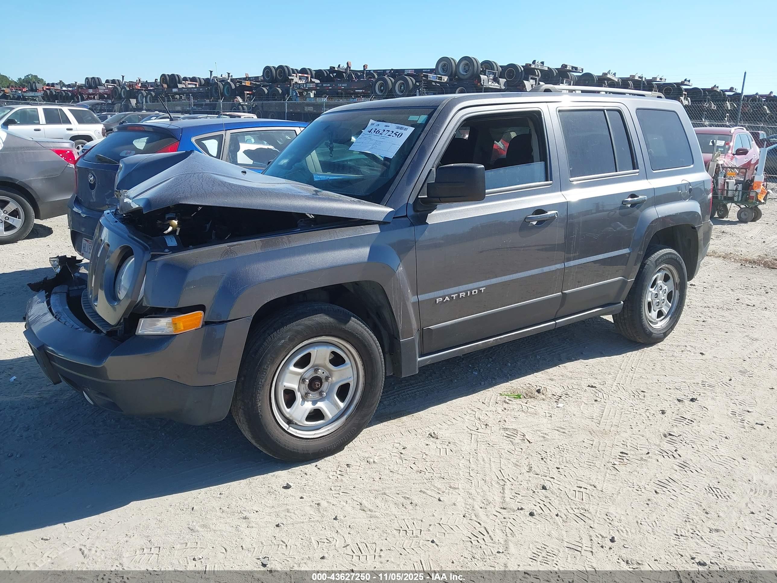 JEEP PATRIOT image 2