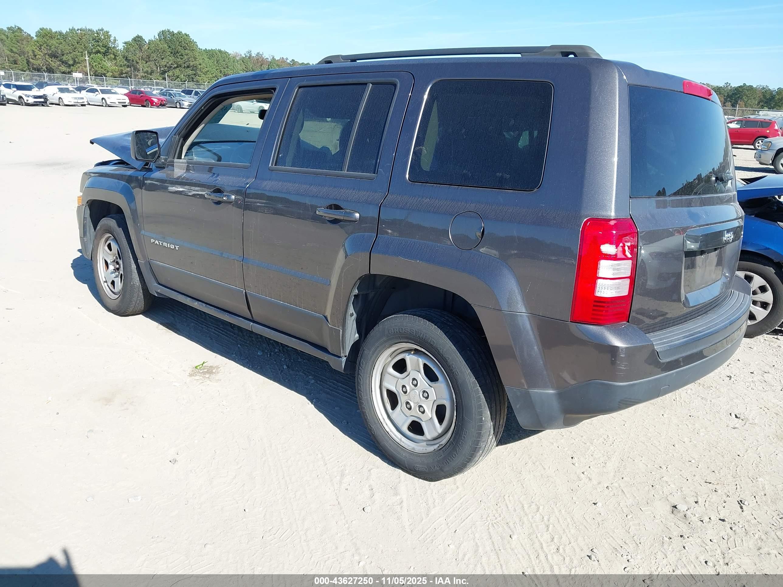 JEEP PATRIOT image 3