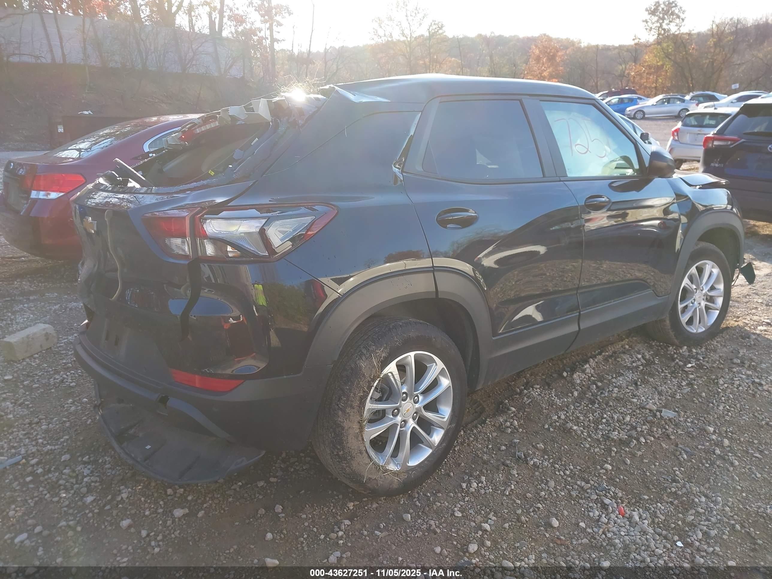 CHEVROLET TRAILBLAZER image 4