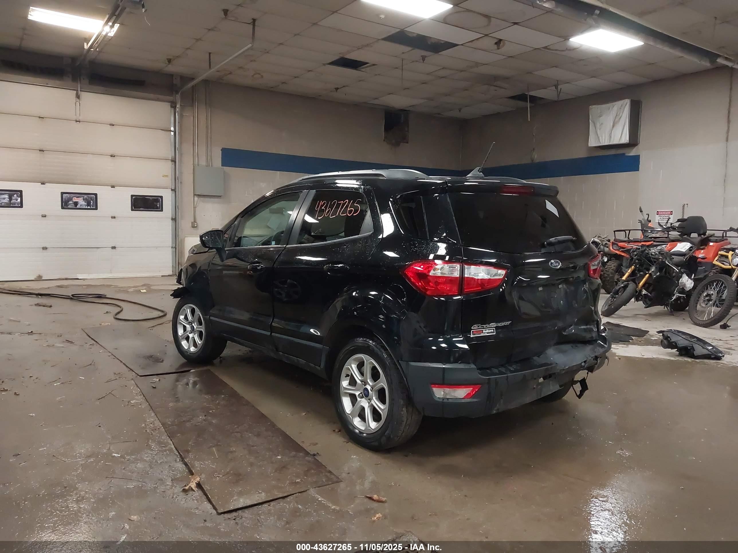 FORD ECOSPORT image 3