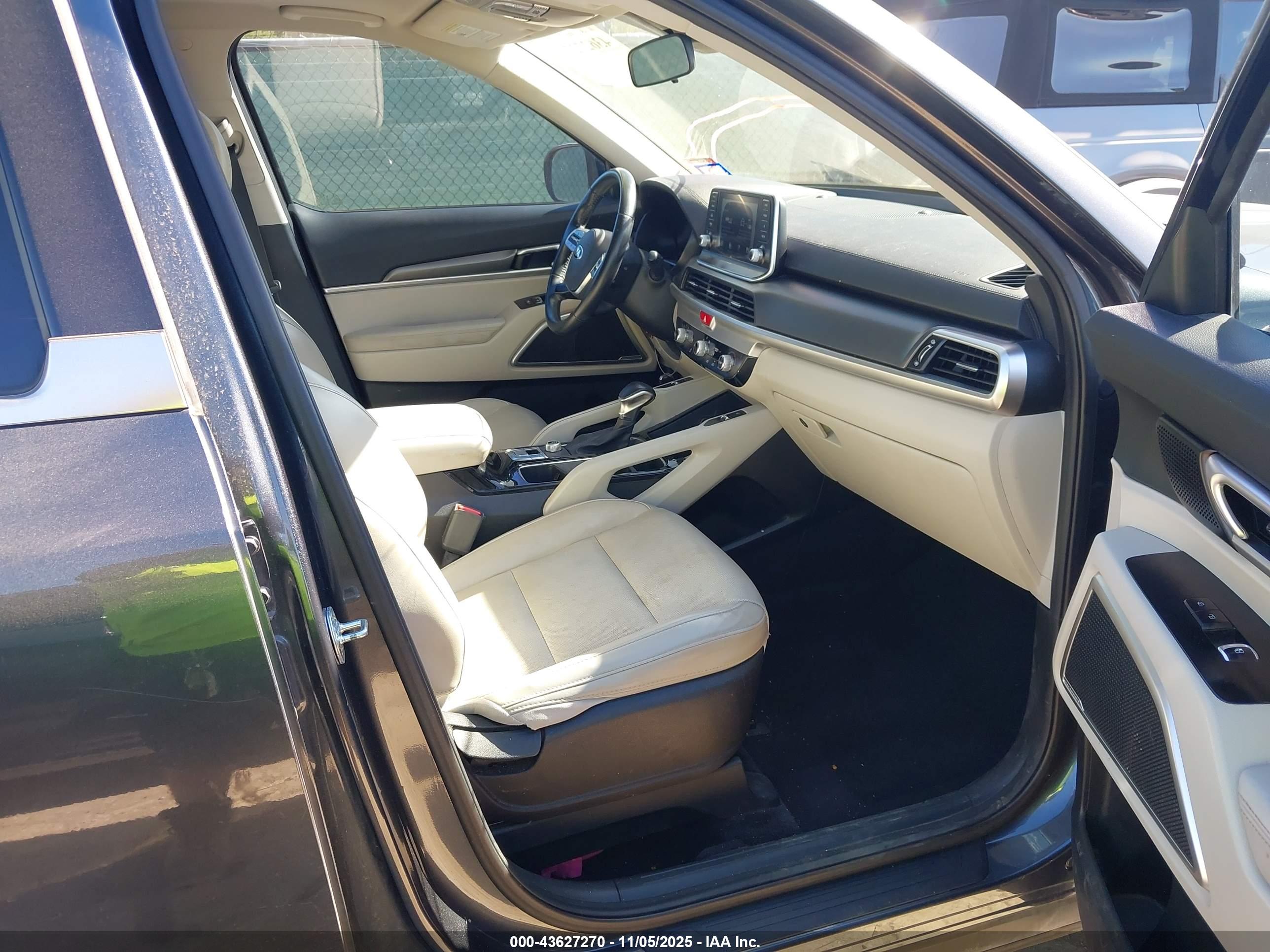KIA TELLURIDE image 5