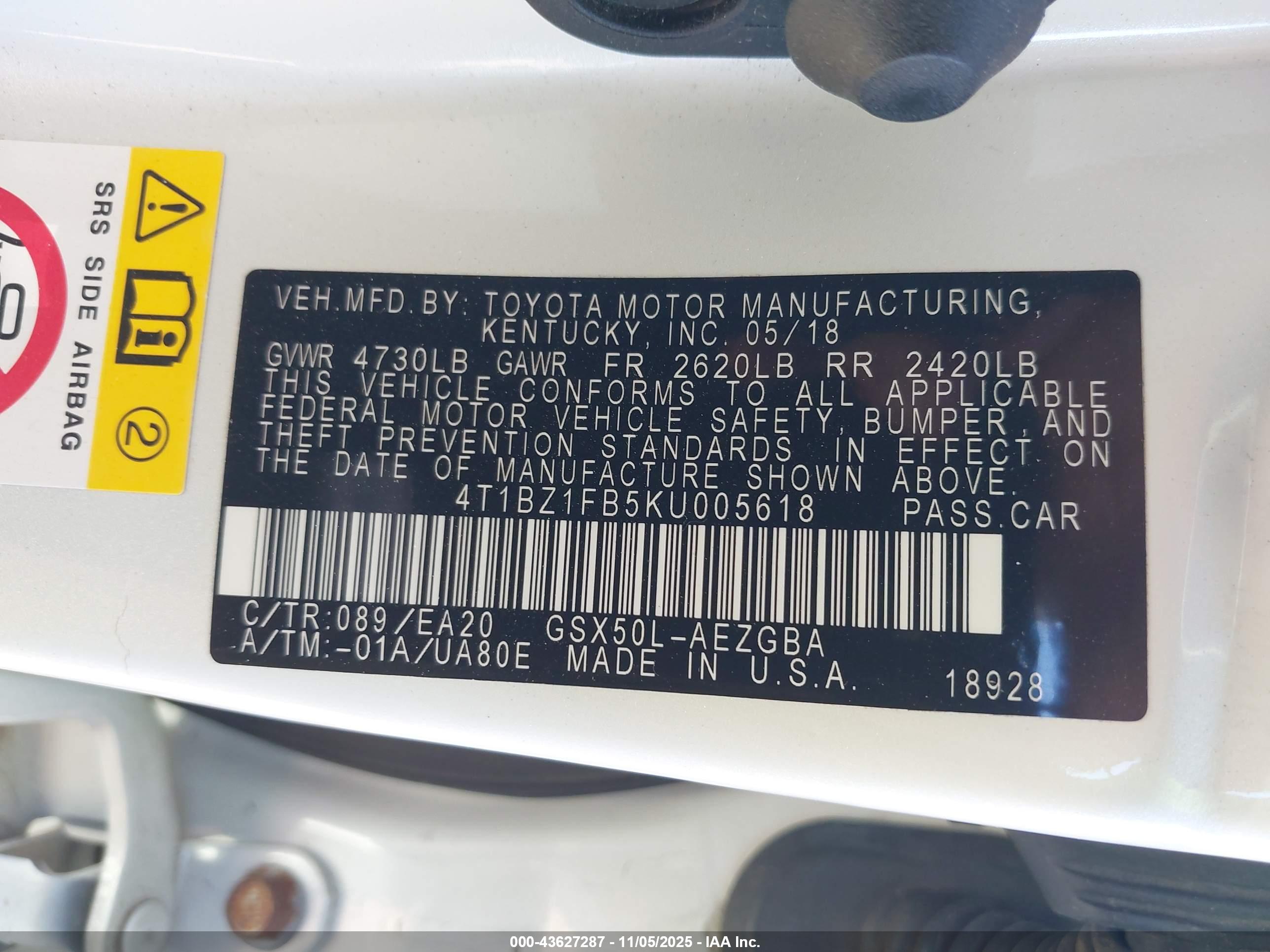 TOYOTA AVALON image 9