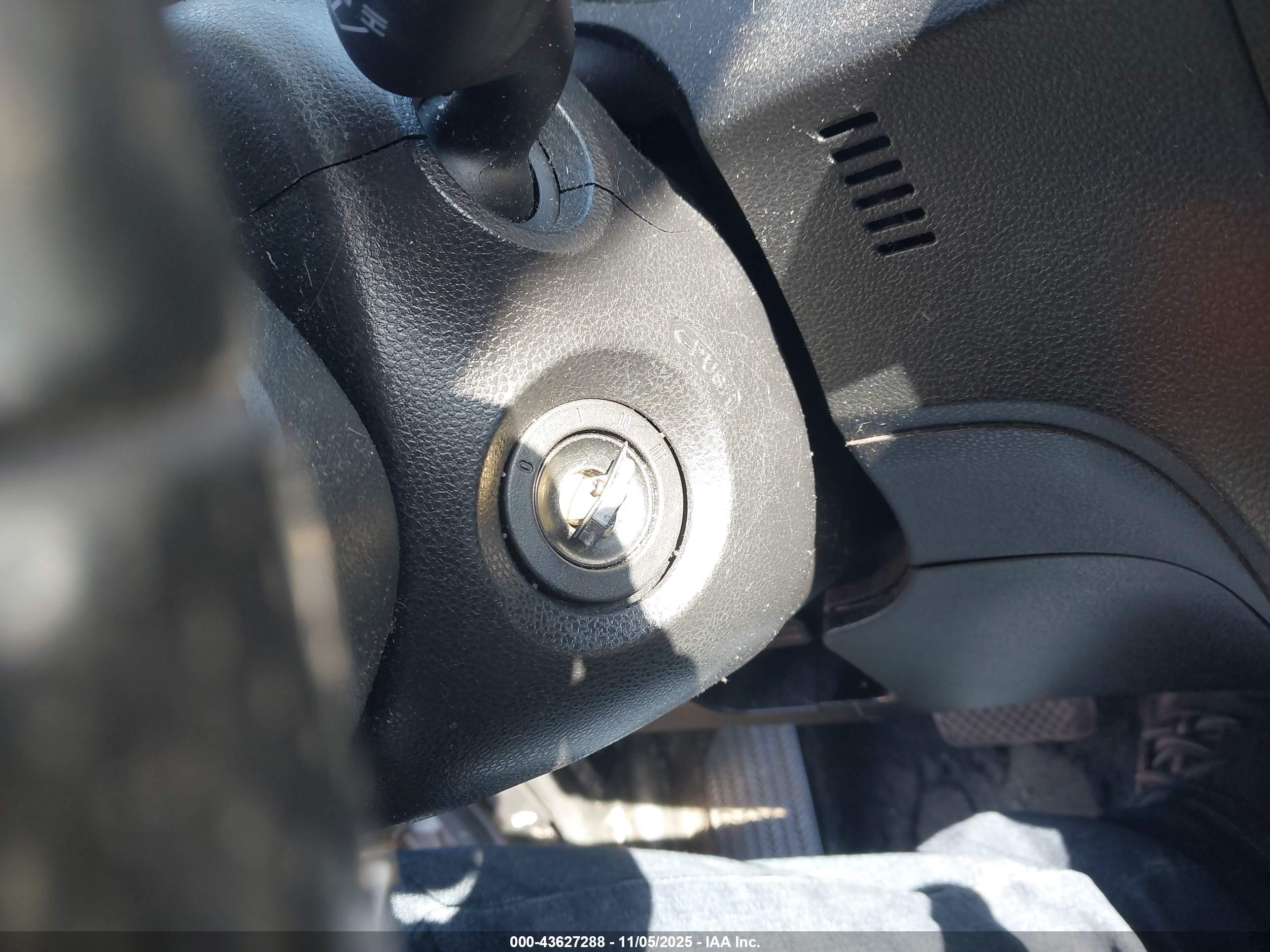 HONDA FIT image 11