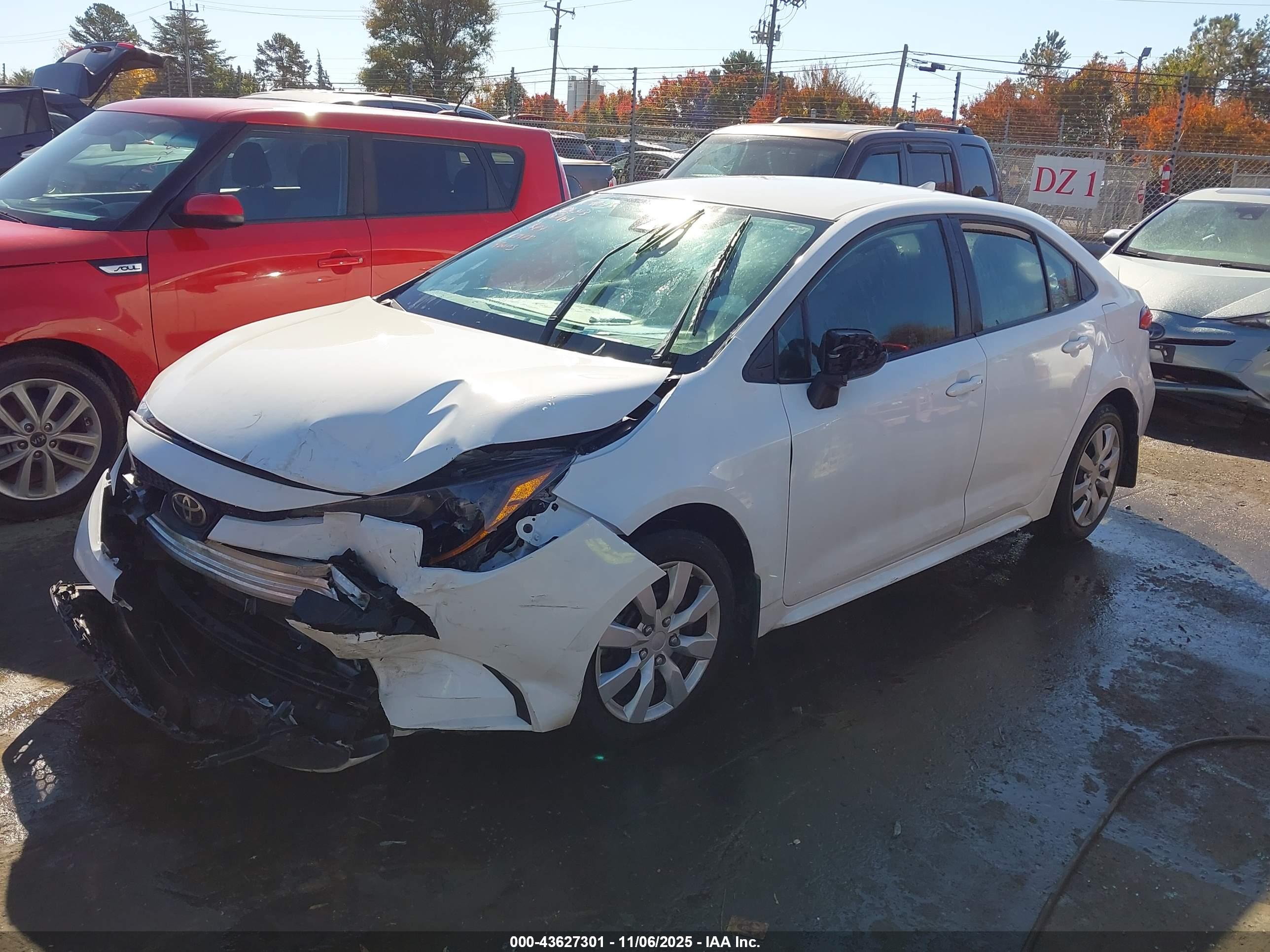 TOYOTA COROLLA image 2
