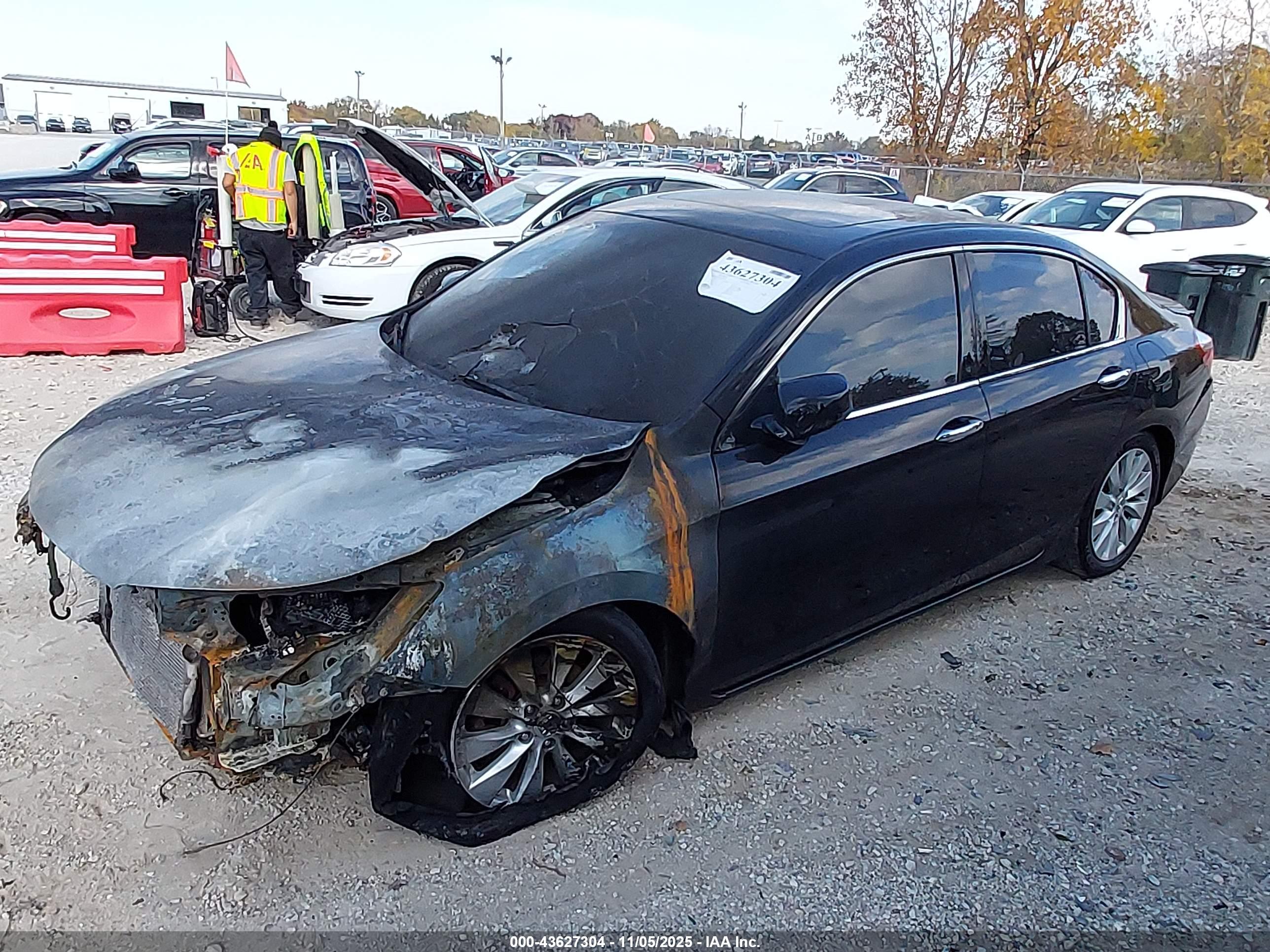 HONDA ACCORD image 2