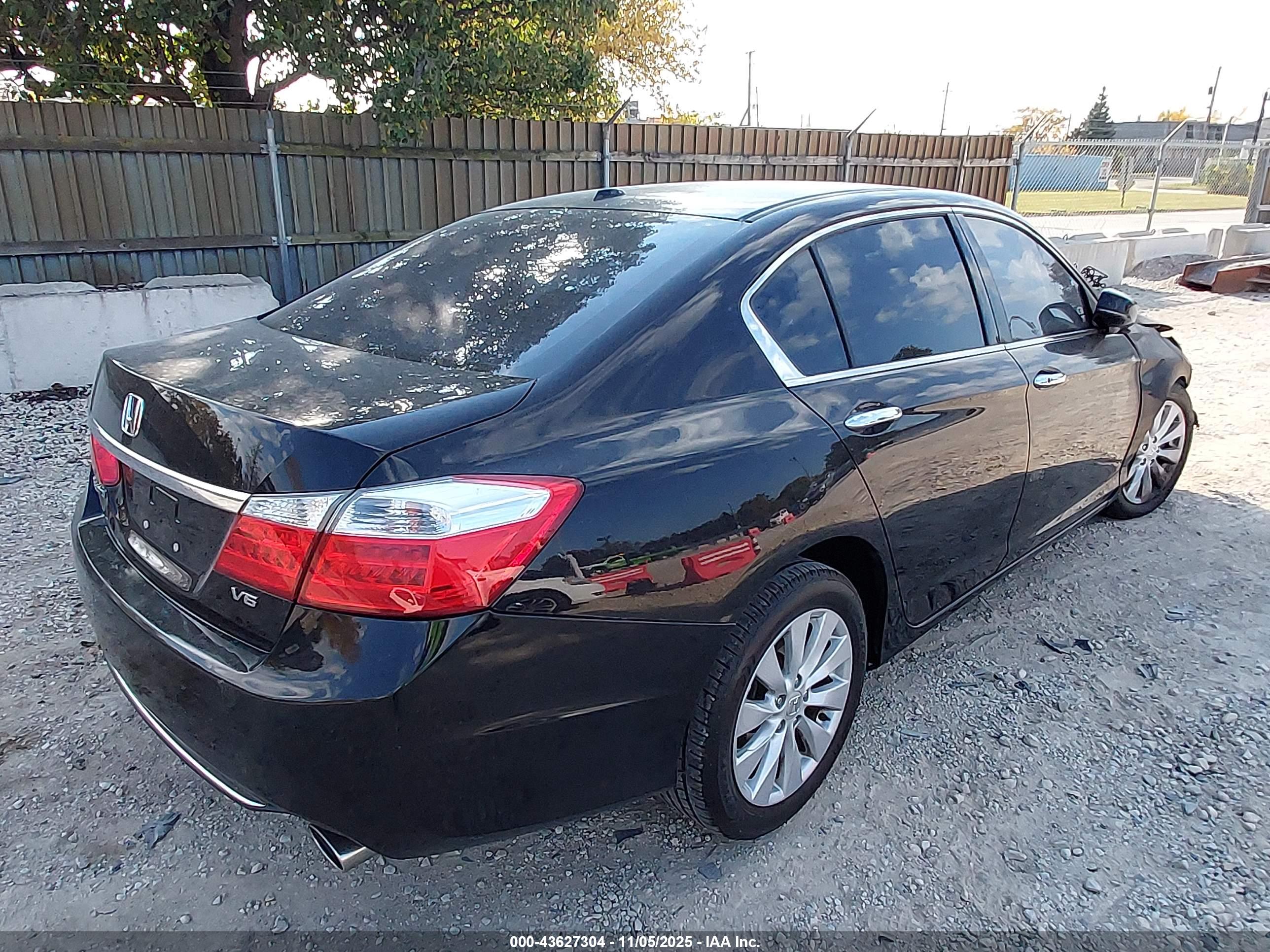 HONDA ACCORD image 4