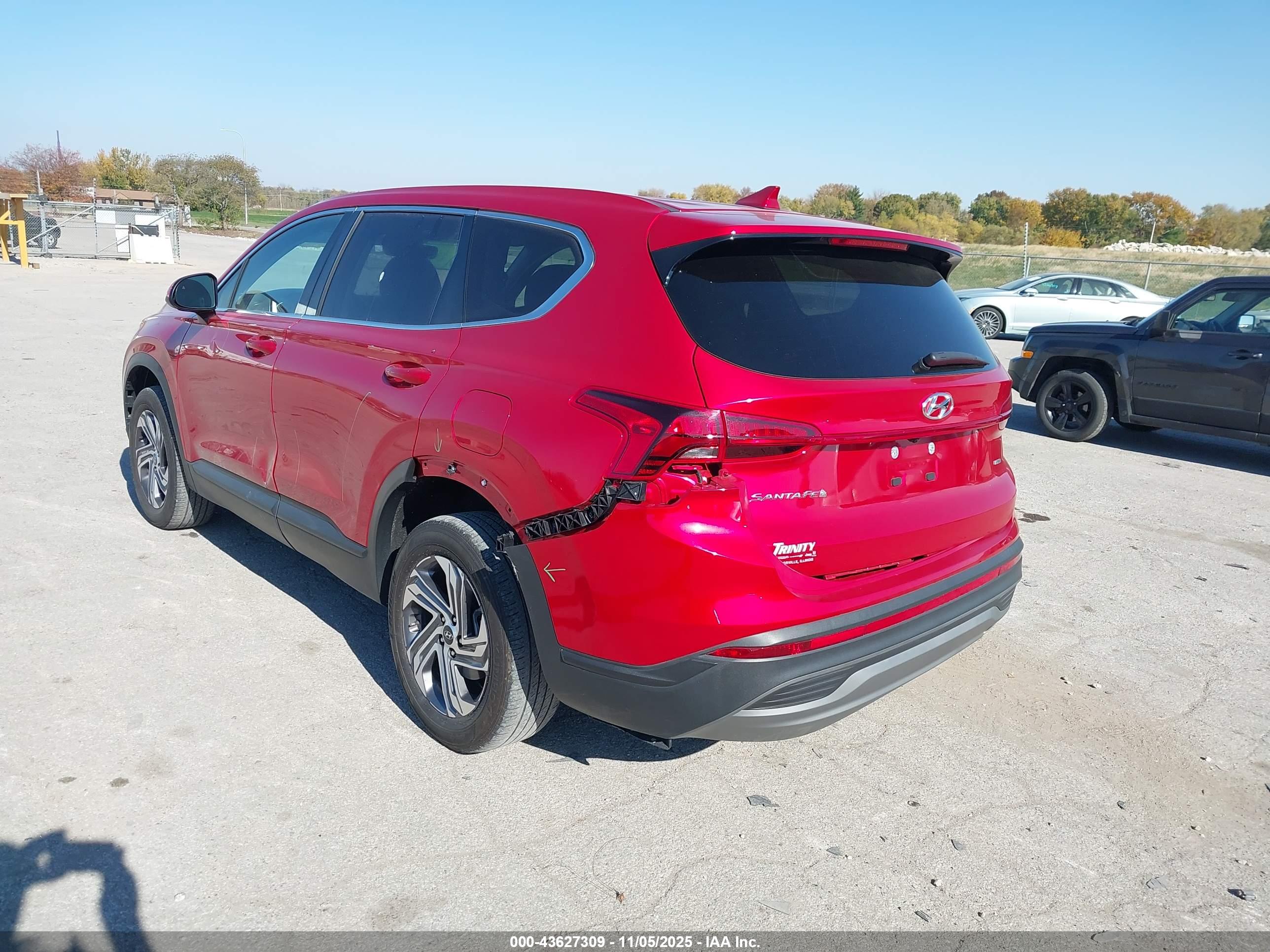 HYUNDAI SANTA image 3