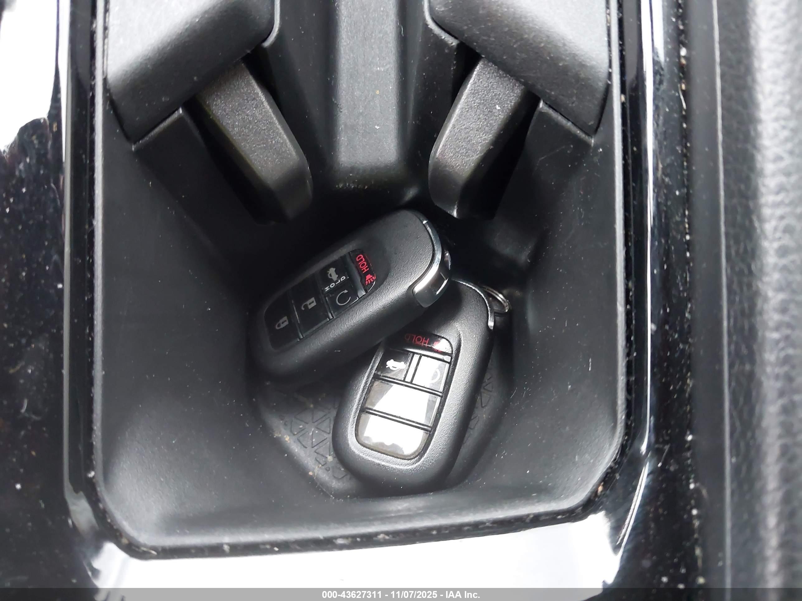 HONDA ACCORD image 11