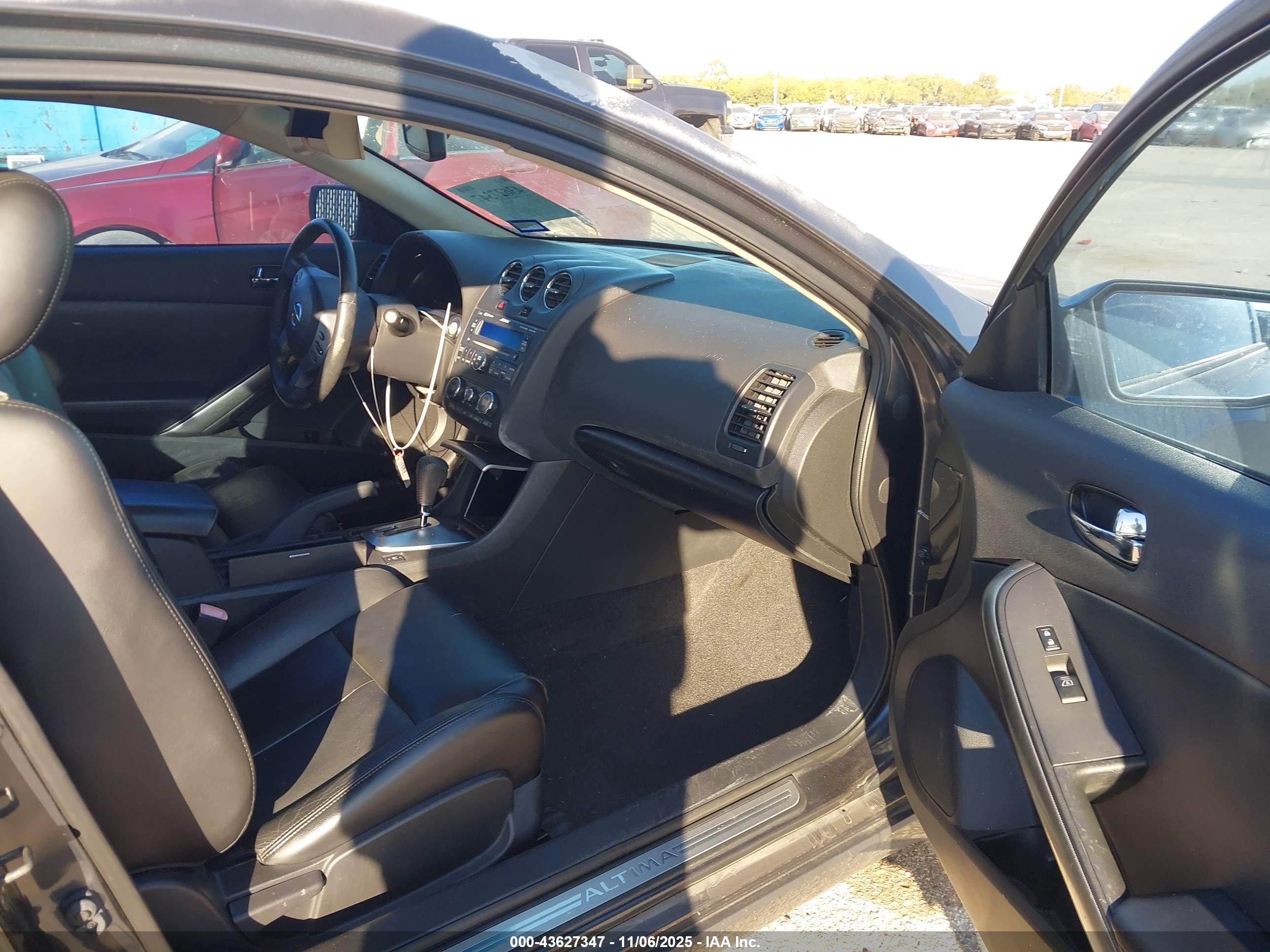 NISSAN ALTIMA image 5