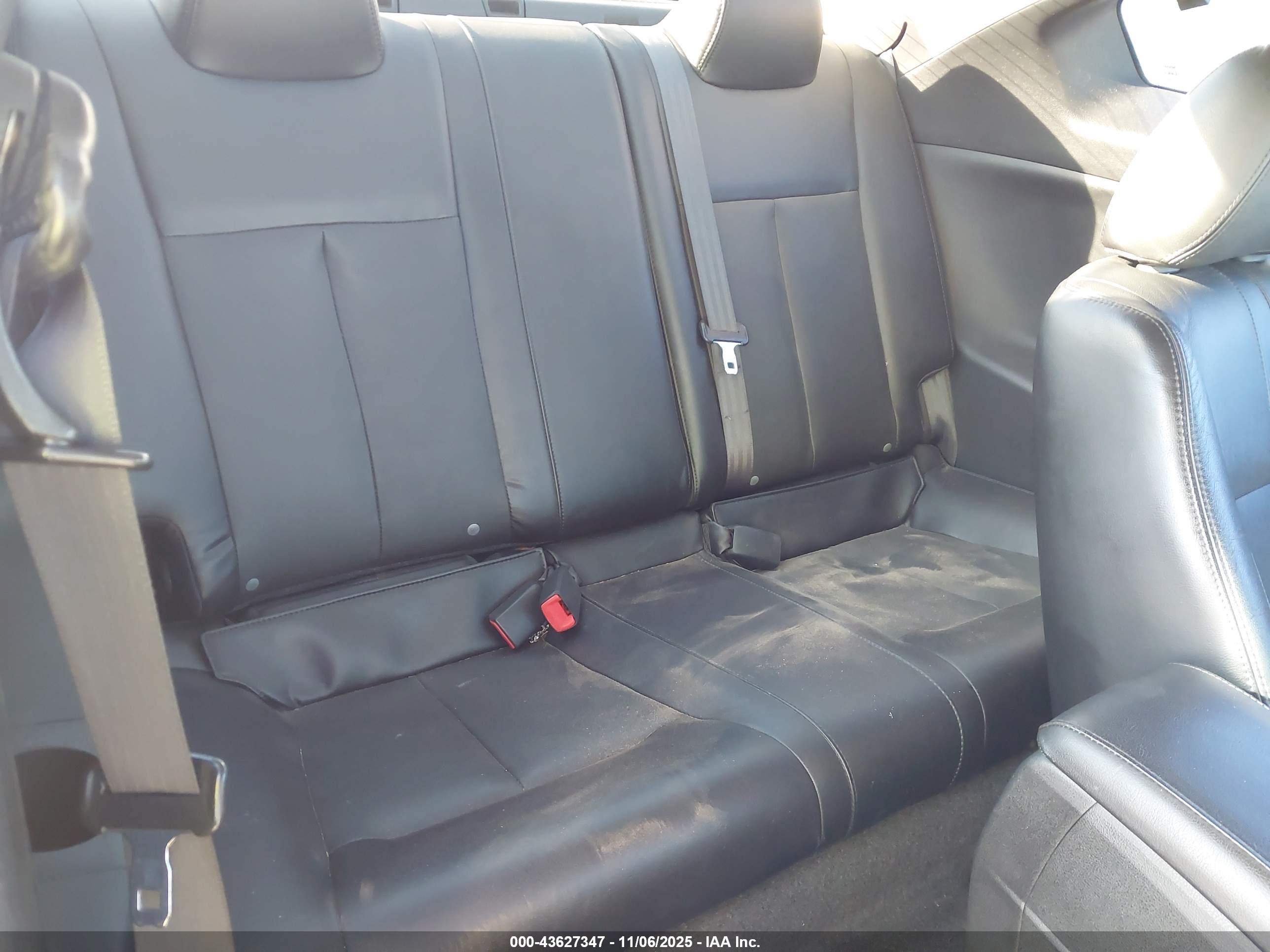 NISSAN ALTIMA image 8