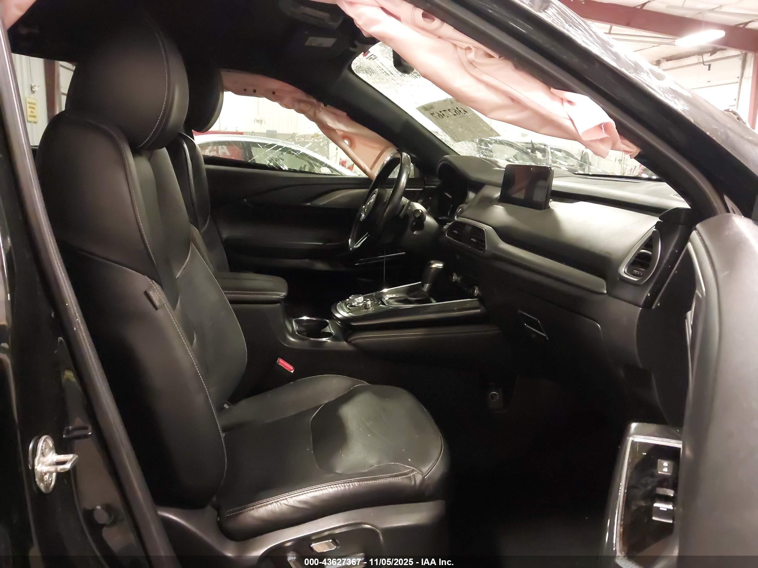 MAZDA CX-9 image 5