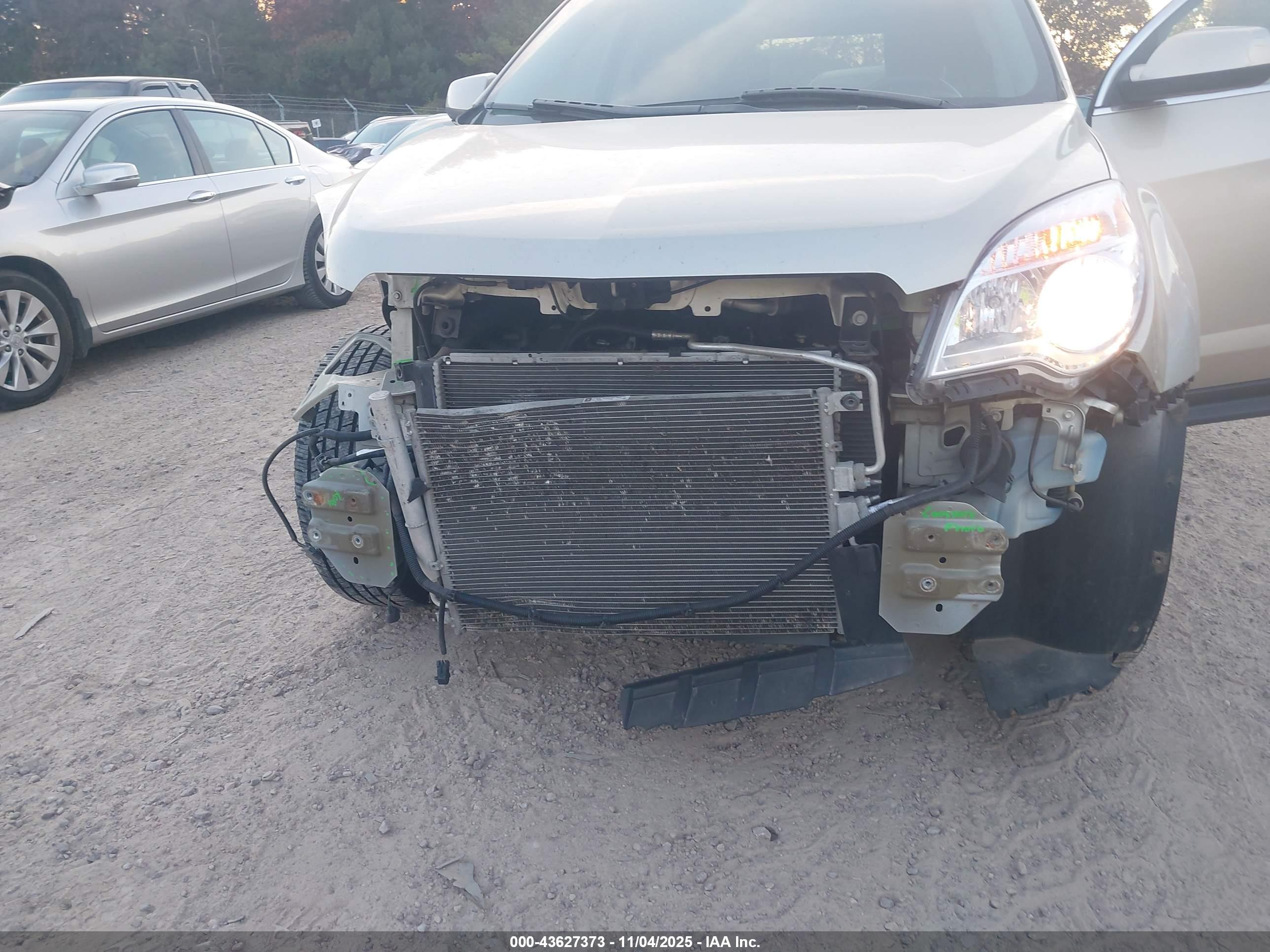 CHEVROLET EQUINOX image 6