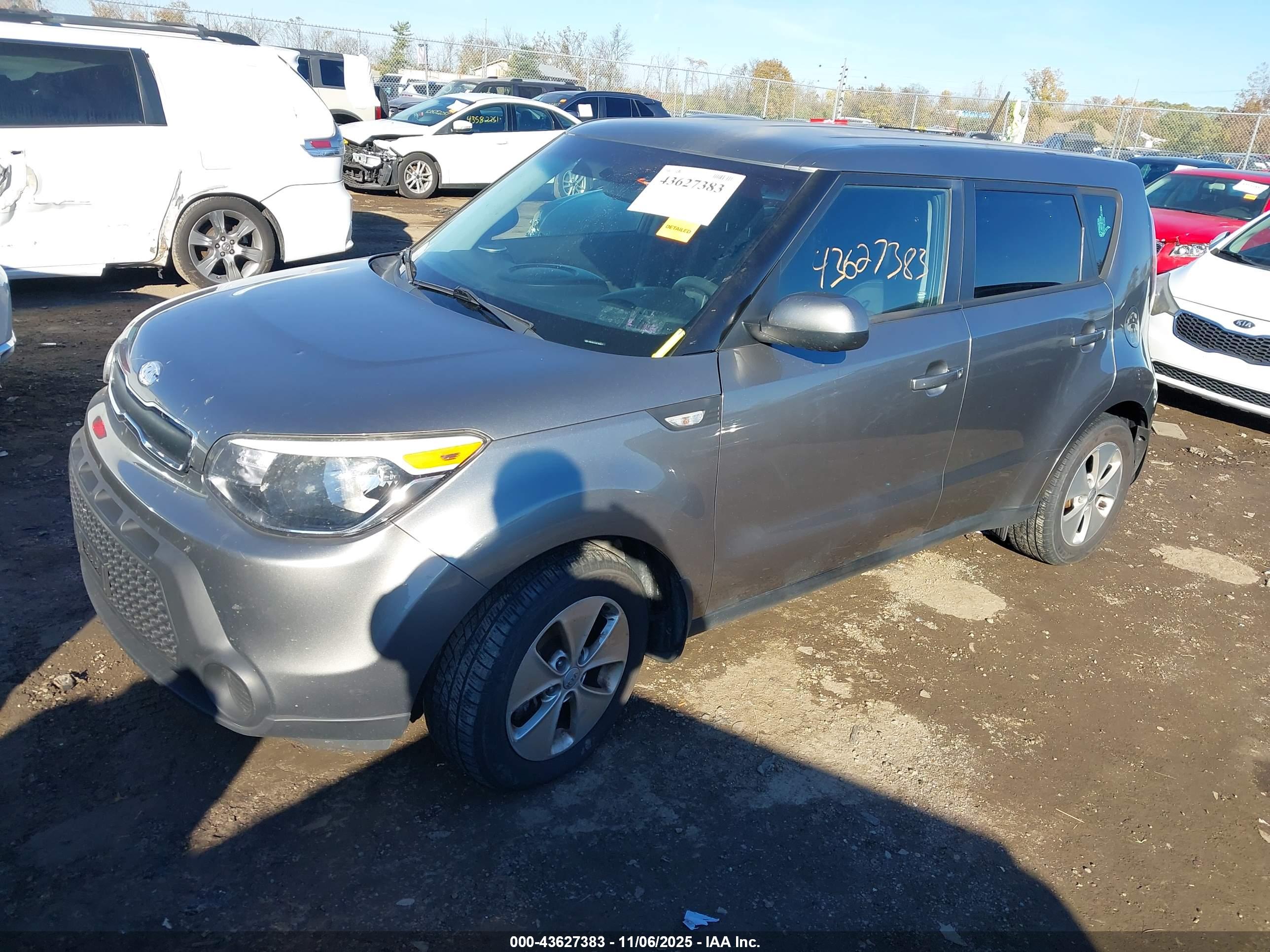 KIA SOUL image 2
