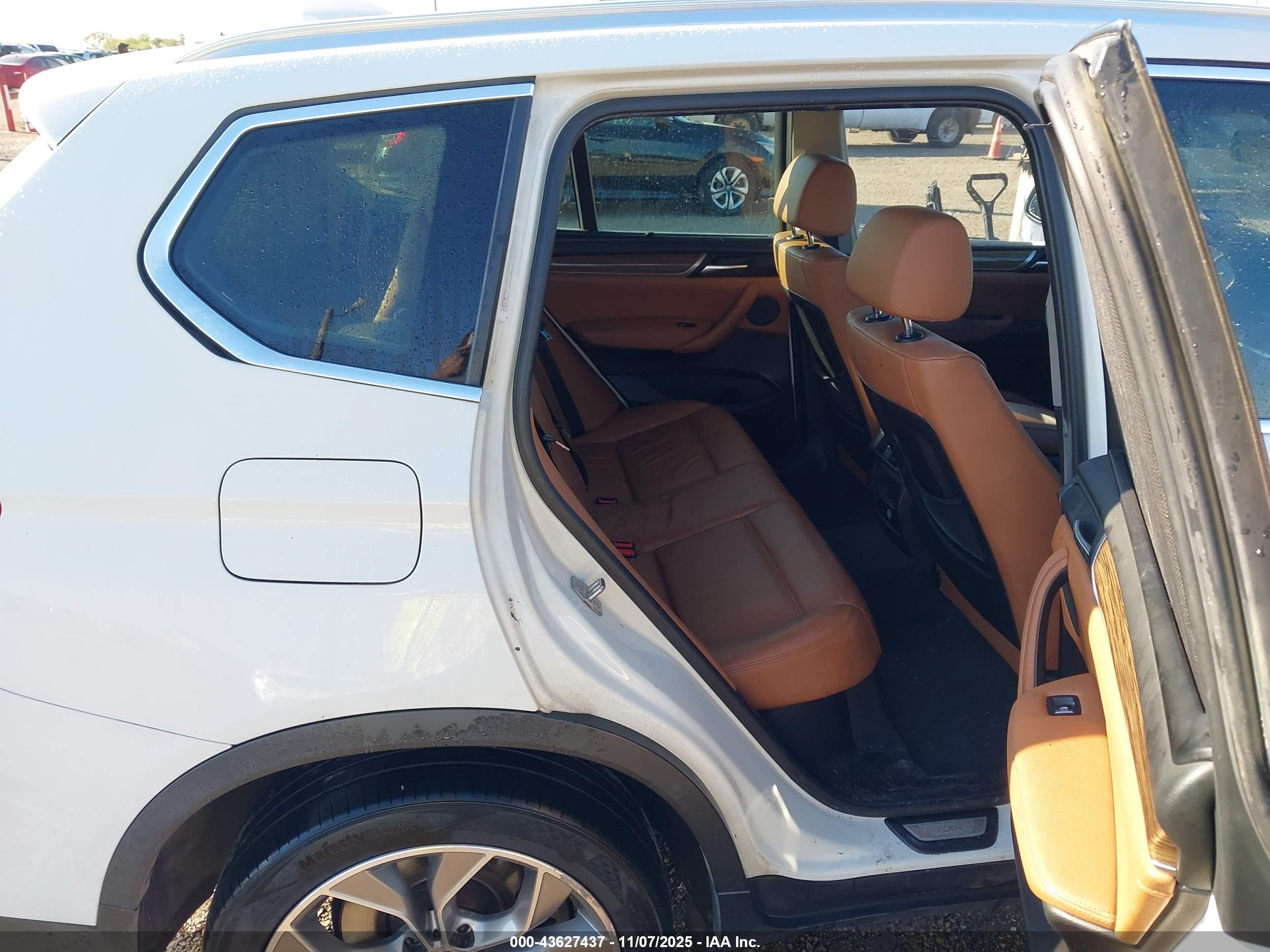 BMW X3 image 8