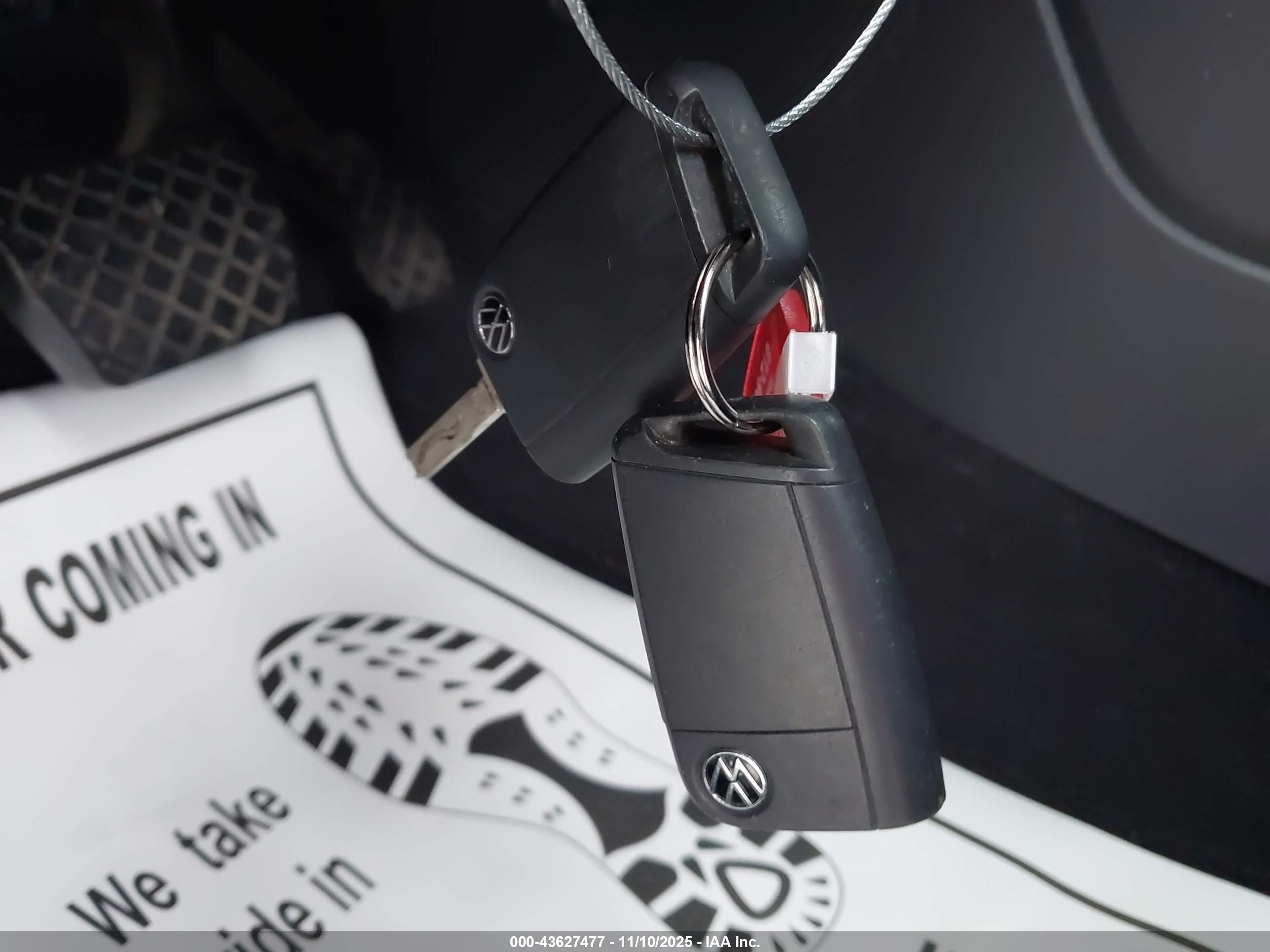 VOLKSWAGEN ATLAS image 11