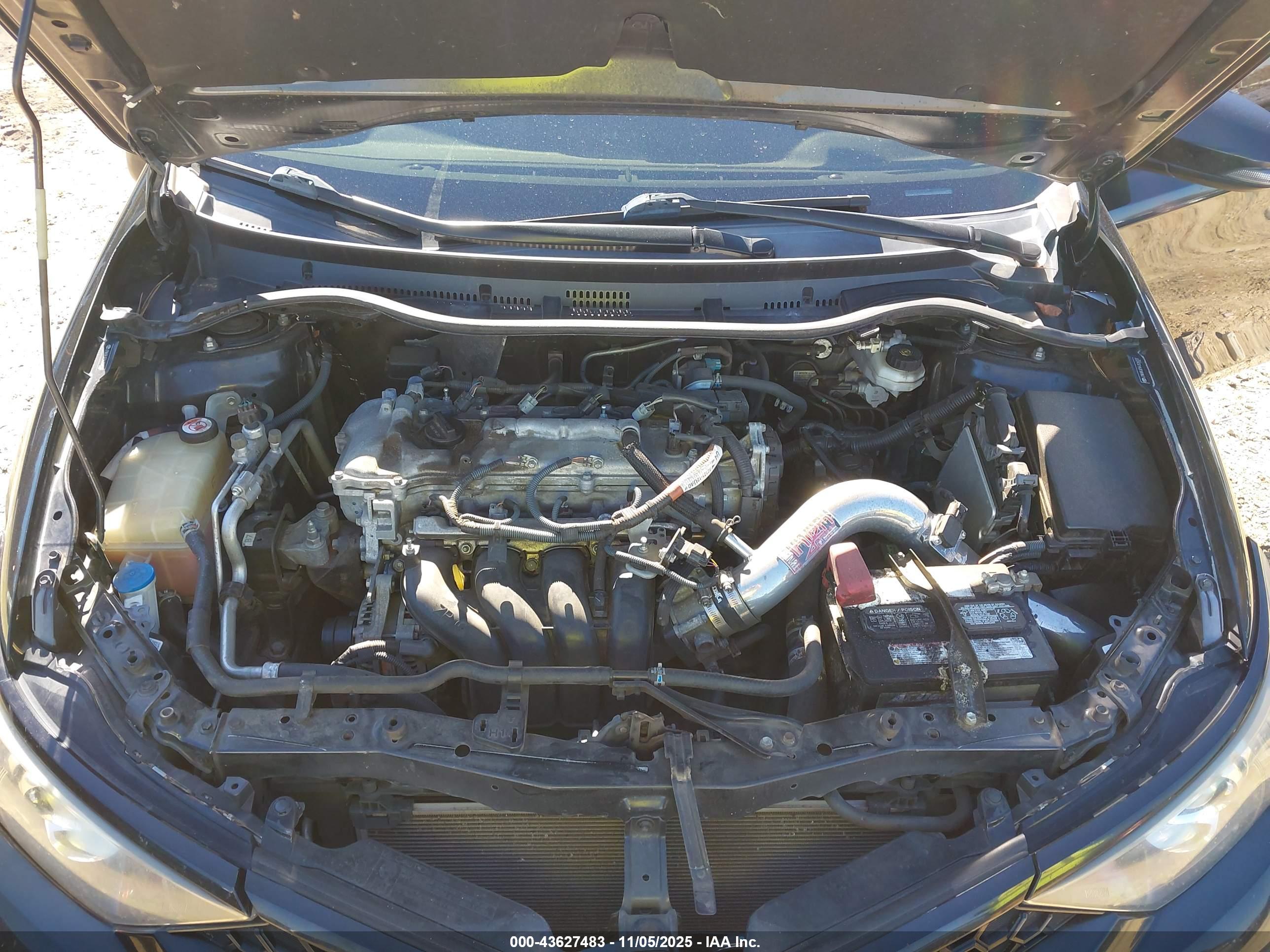 TOYOTA COROLLA image 10