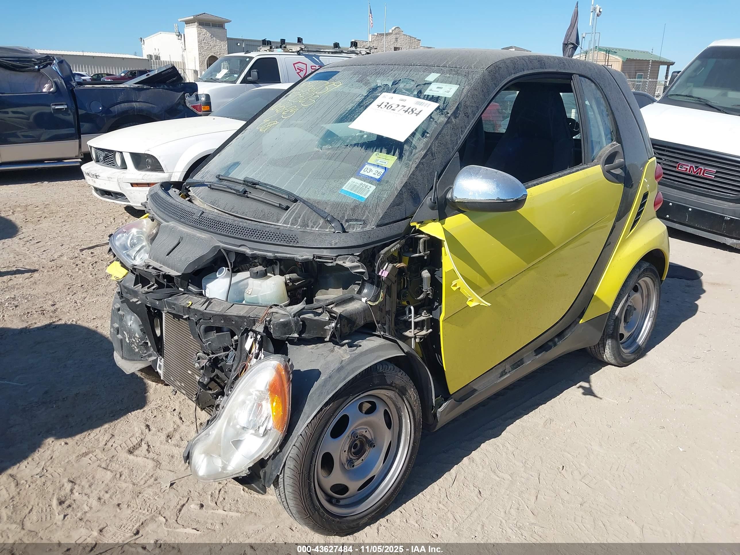 SMART FORTWO image 2