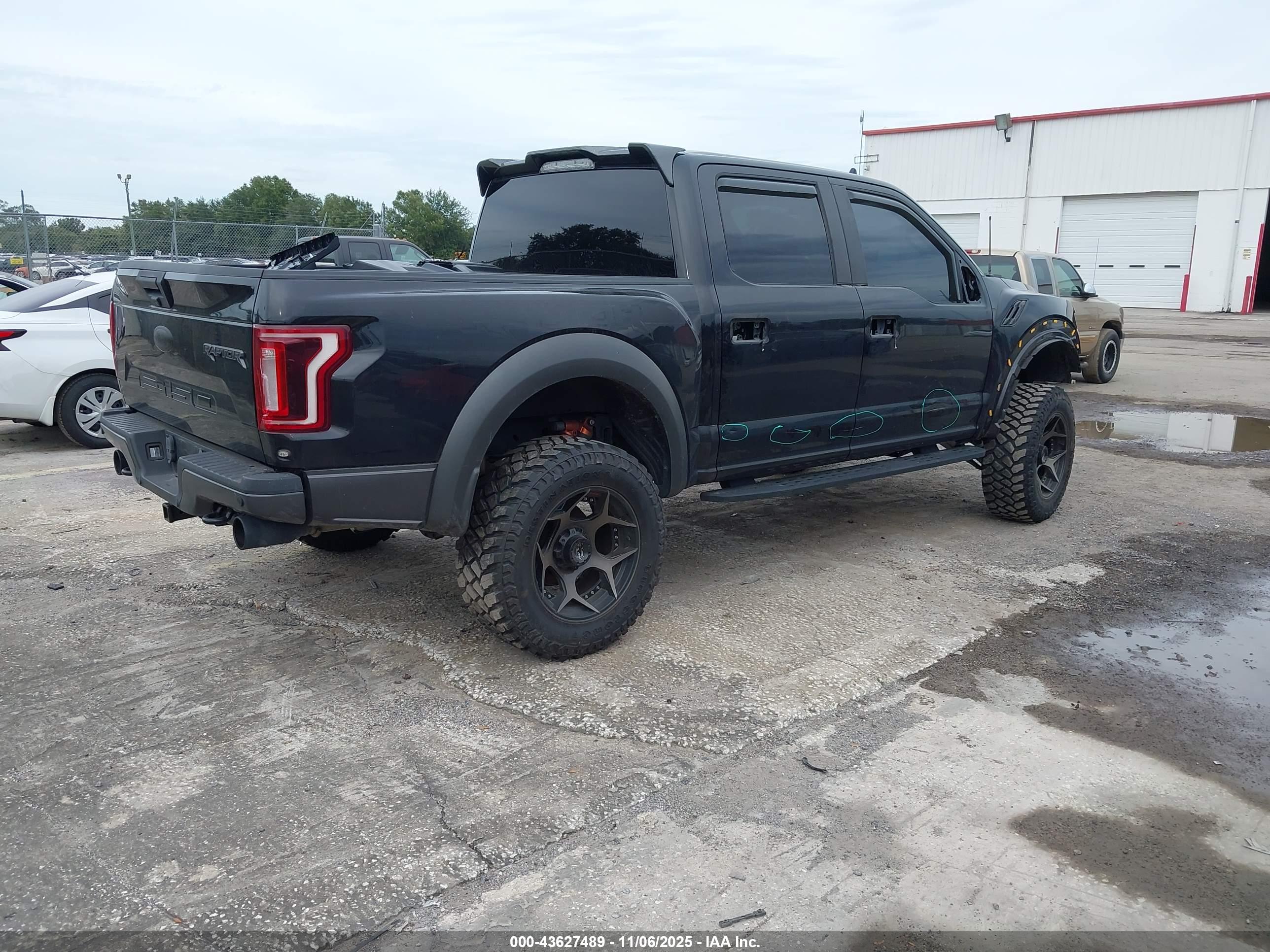 FORD F-150 image 4