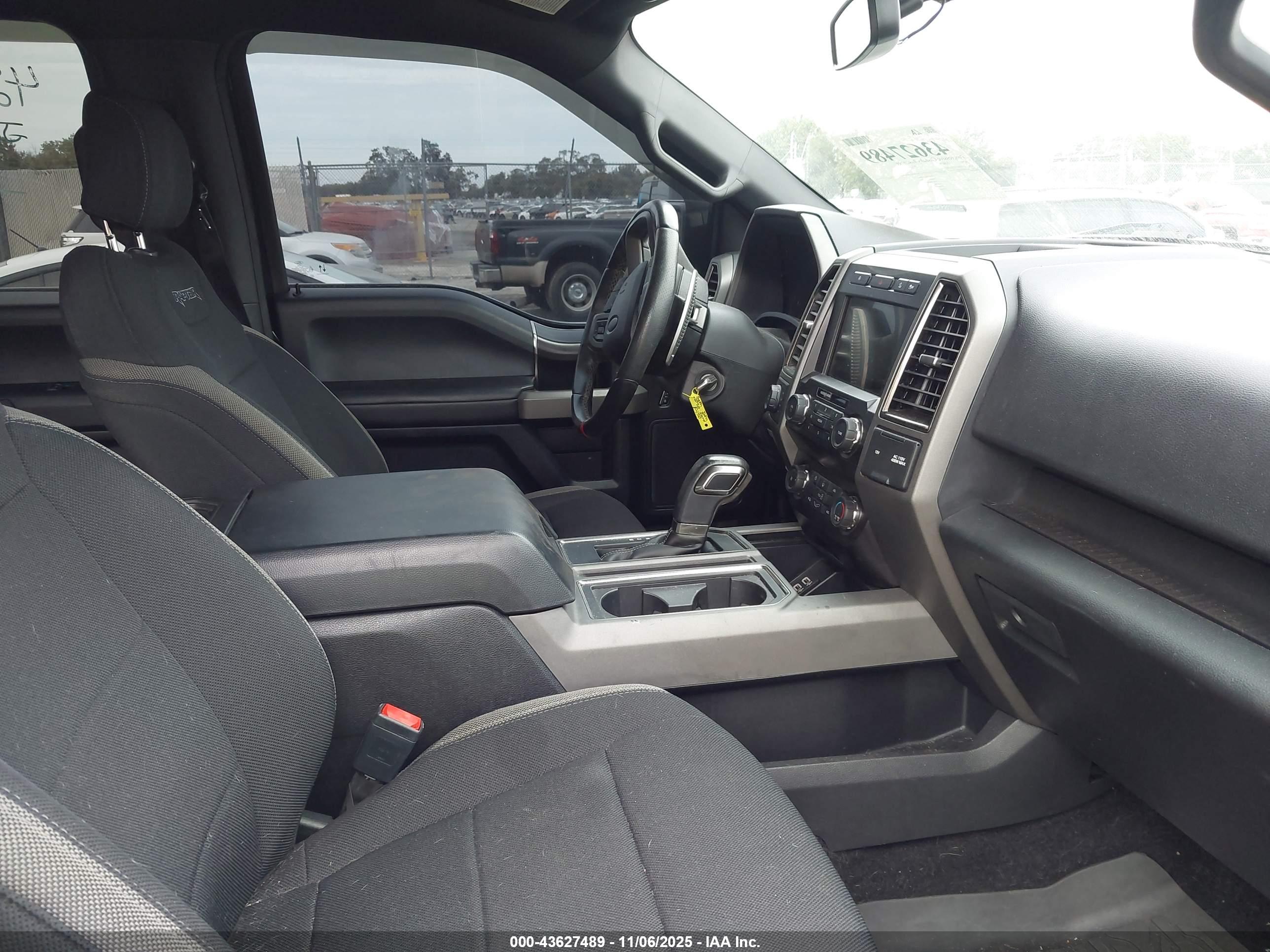 FORD F-150 image 5