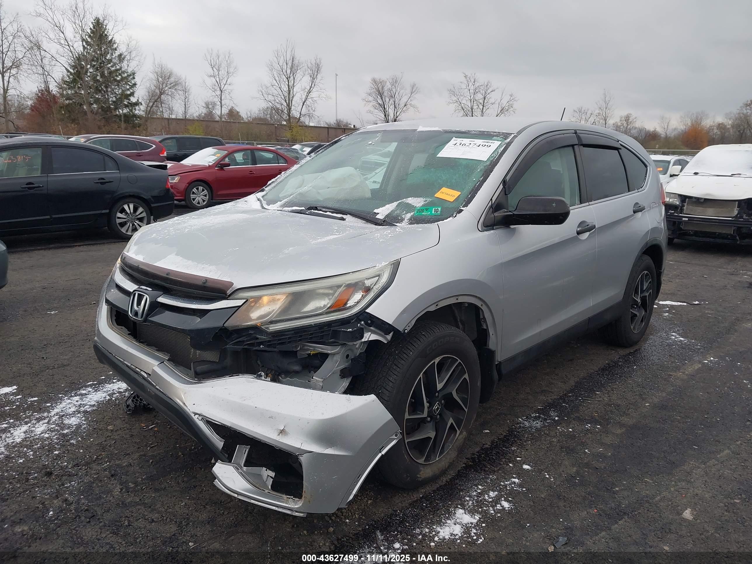 HONDA CR-V image 2