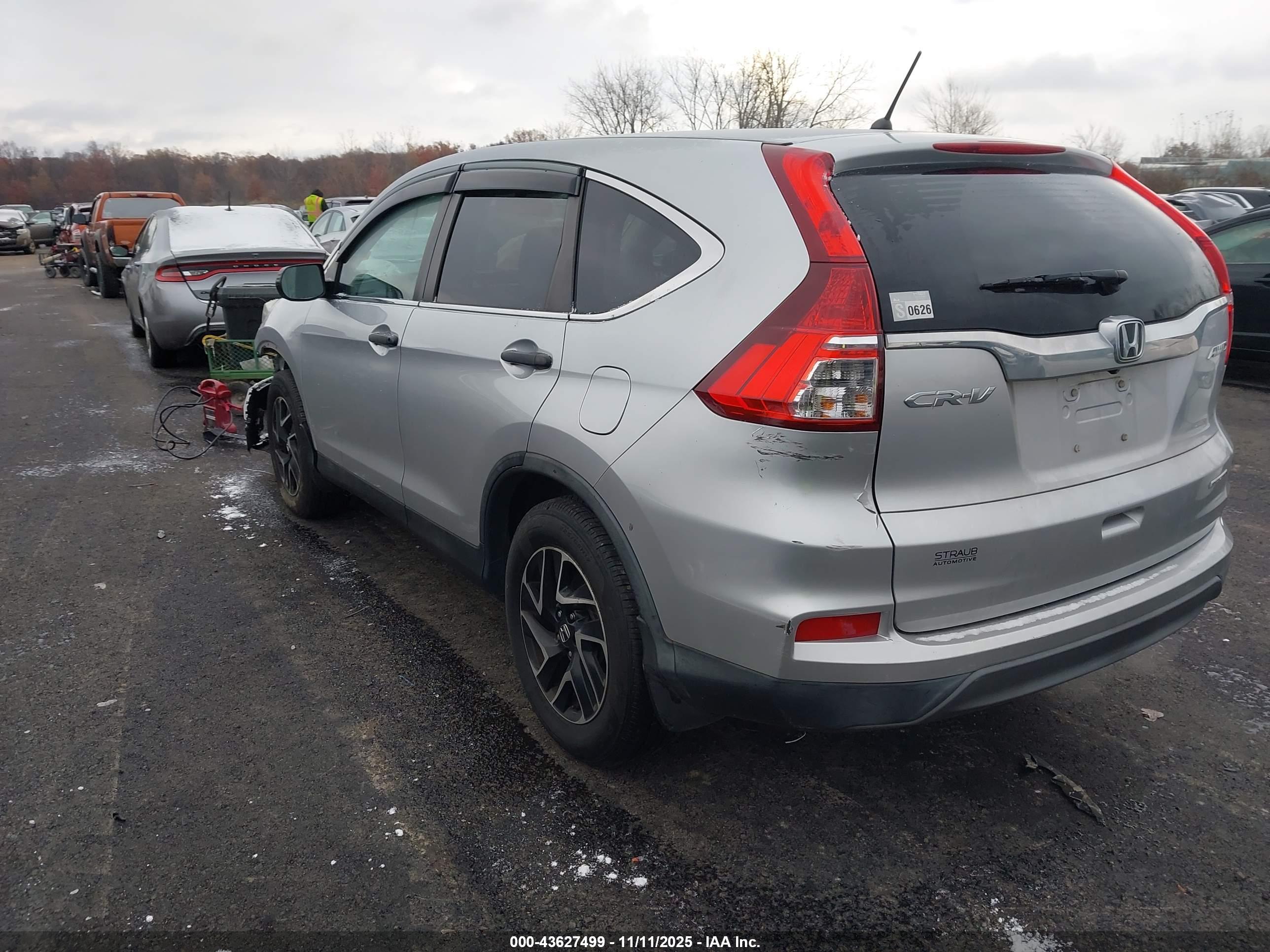 HONDA CR-V image 3