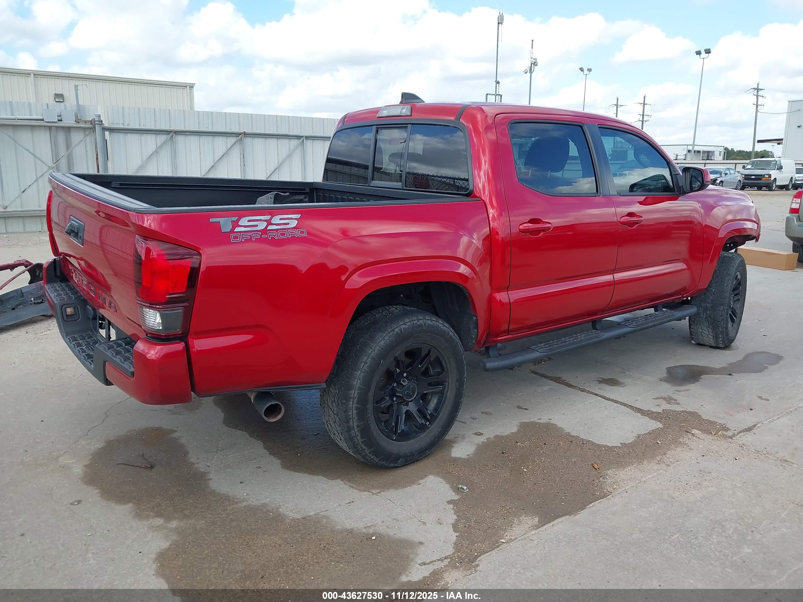 TOYOTA TACOMA image 4