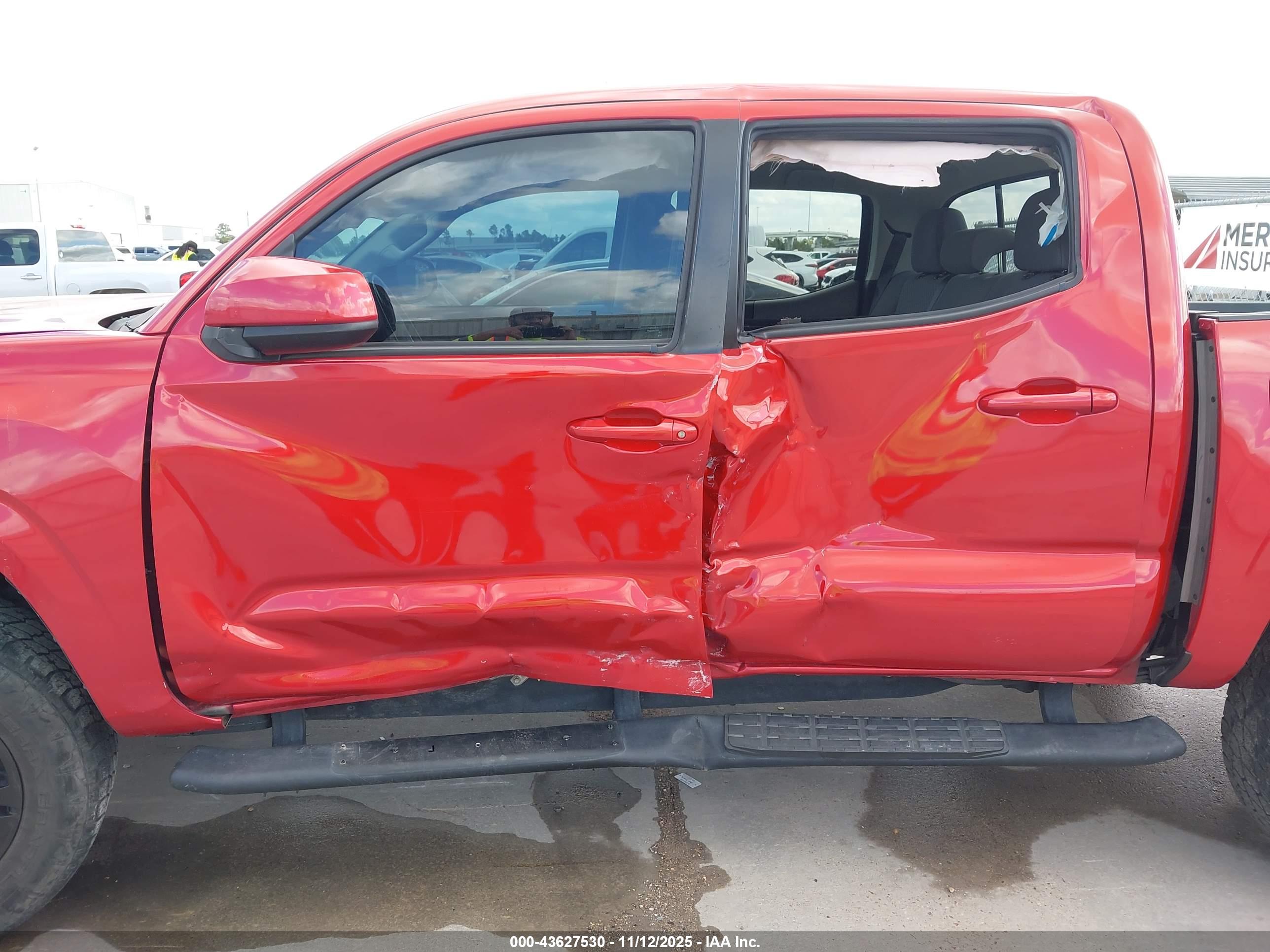 TOYOTA TACOMA image 6